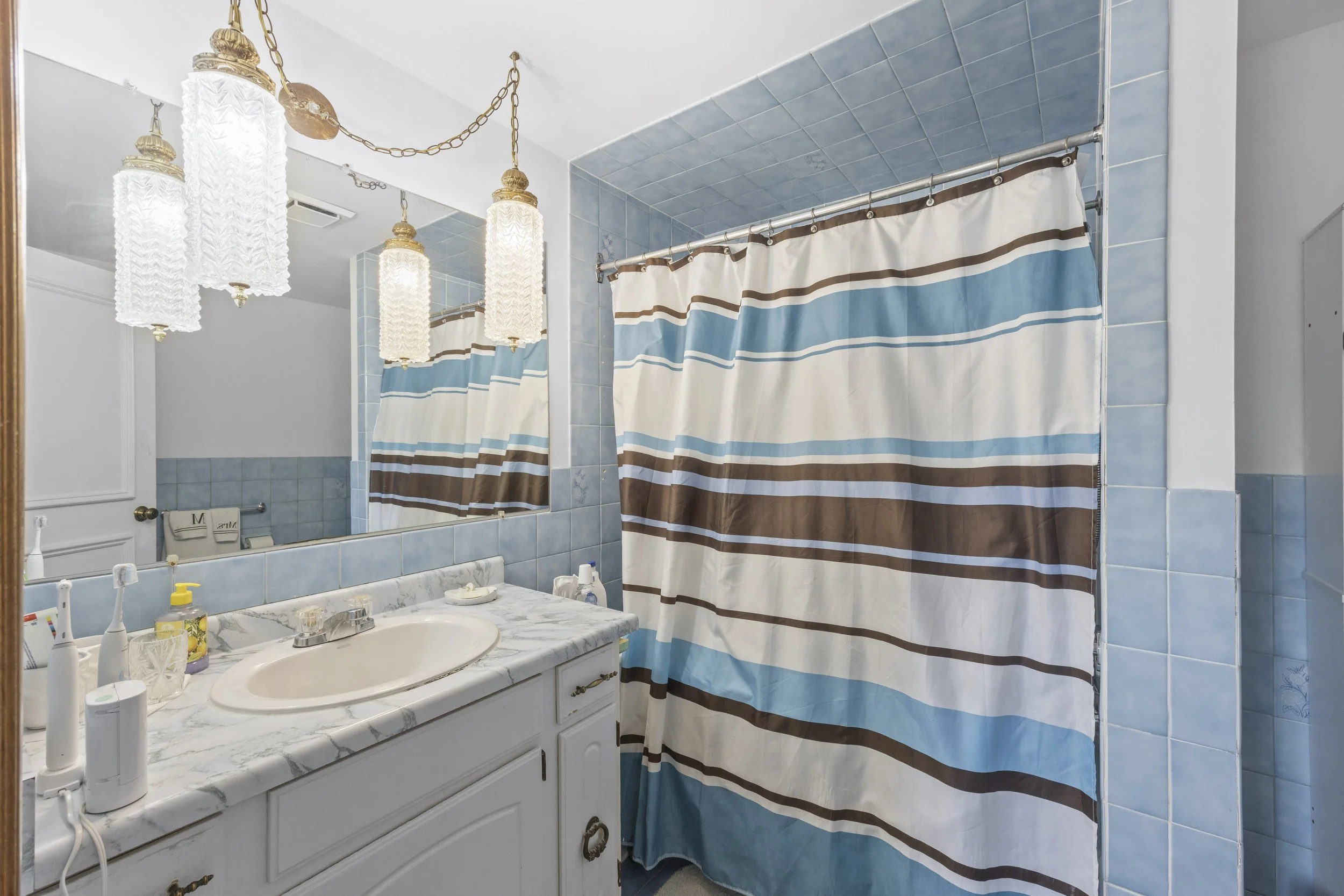 366 Hamilton Rd -17.JPG