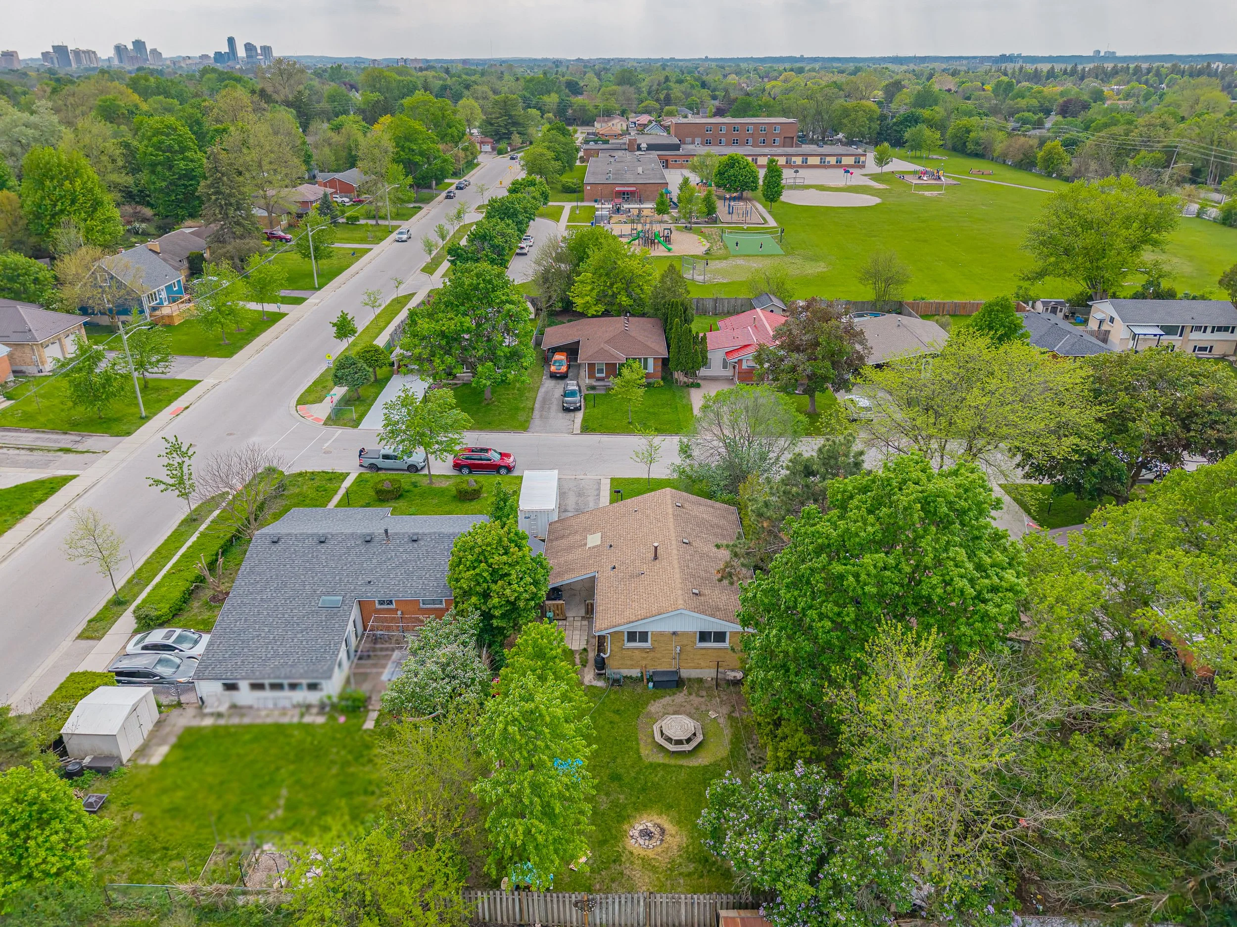 8 Kenwood Cres -45.jpg