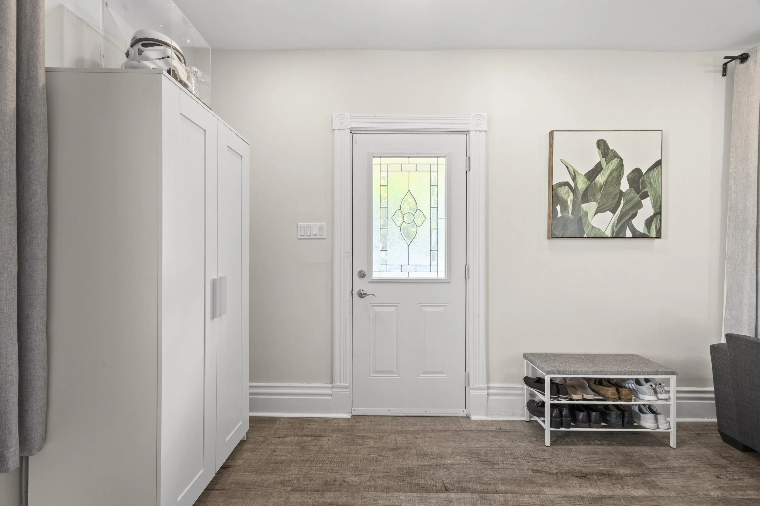 152 Wonham St S -07.jpg