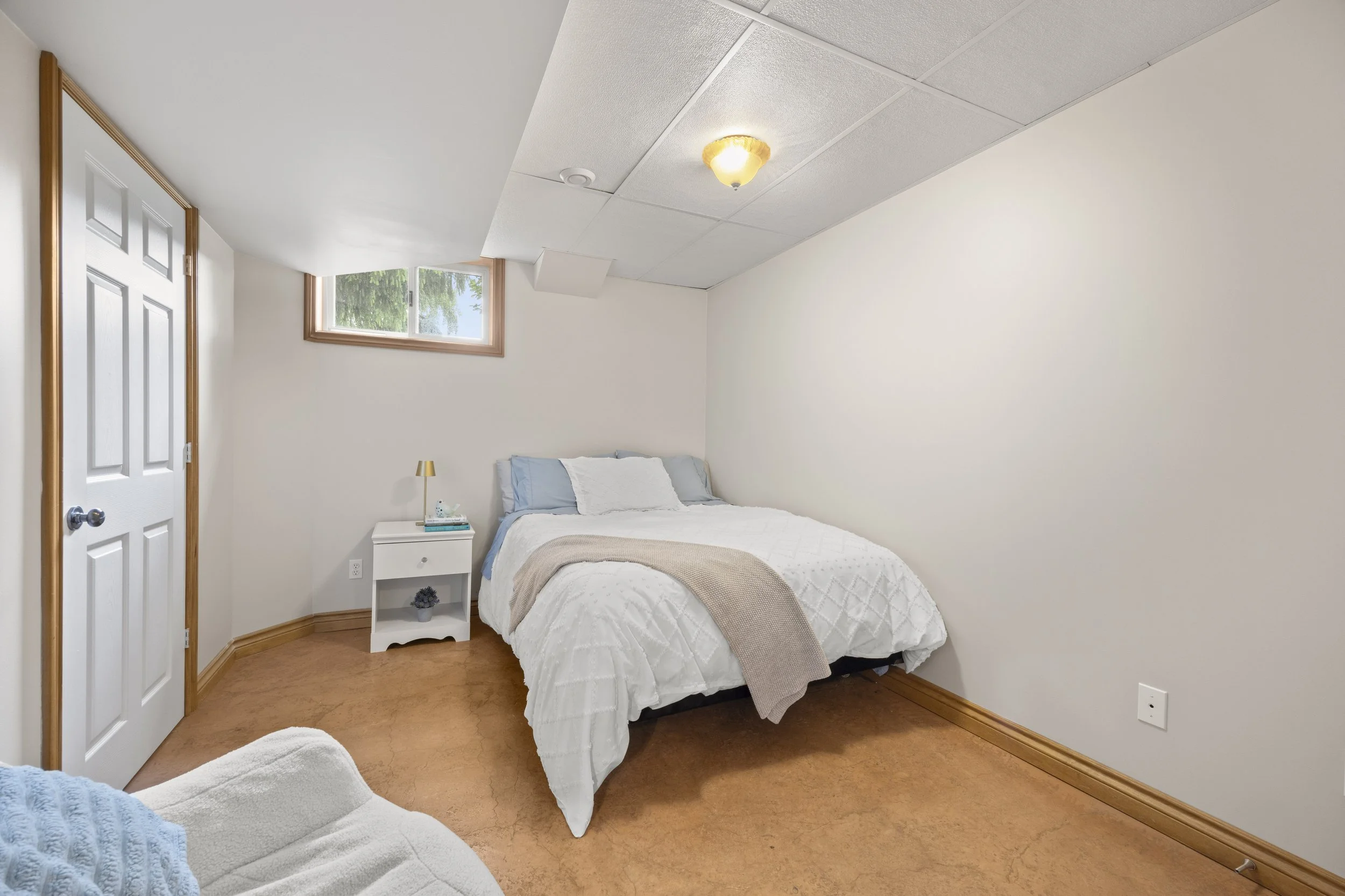 35922 Lieury Rd -43.JPG