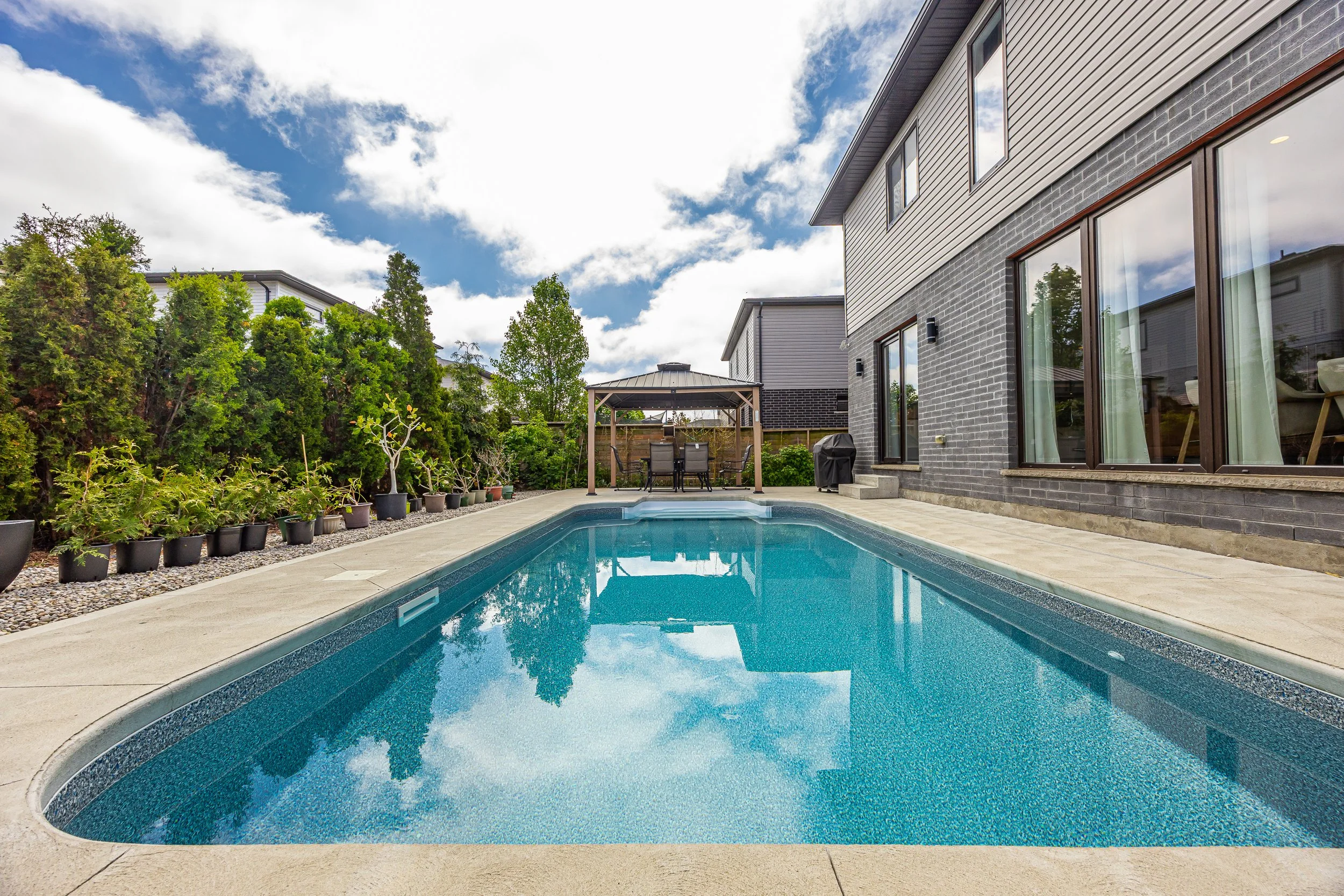 2190 Bakervilla St -38.jpg