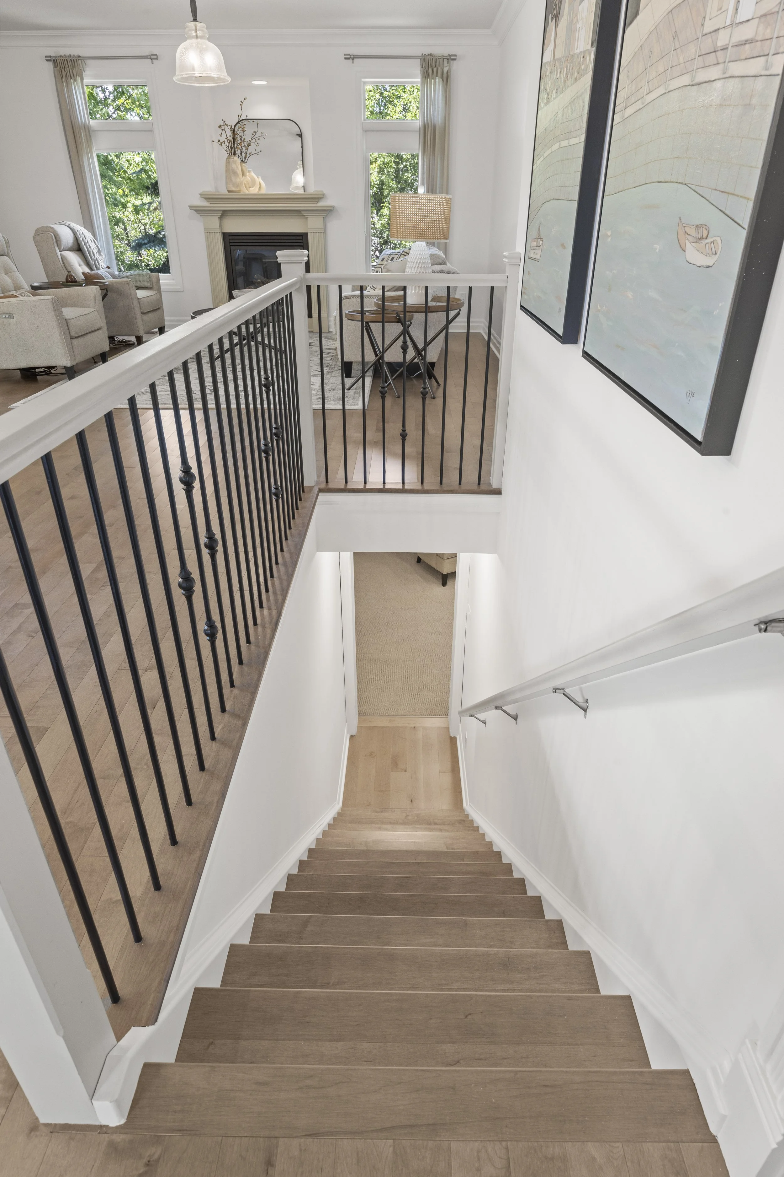 10-2080 Beaverbrook Ave -29.JPG