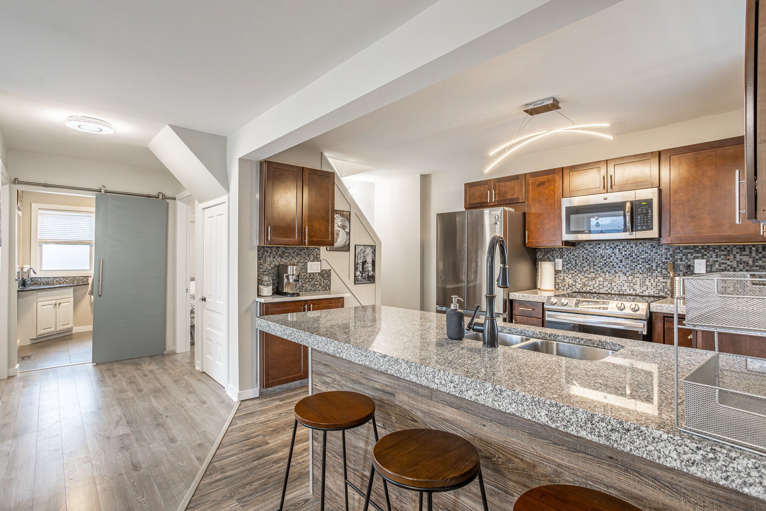 141 Bruce St - Unit 1-14.jpg