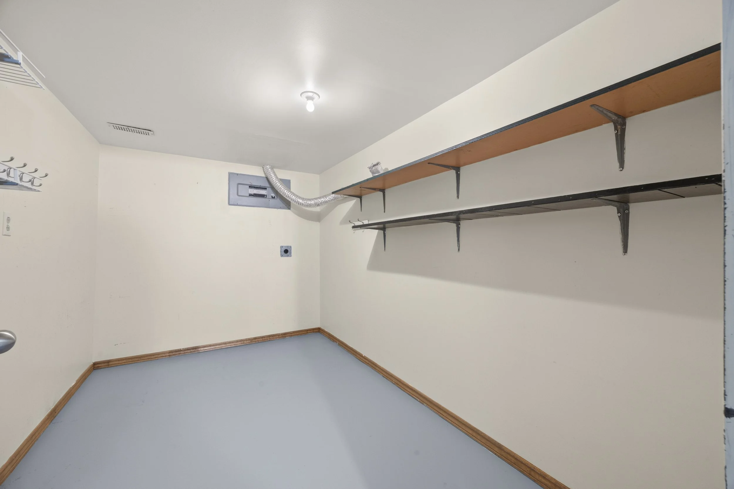 25 Noel Ave -35.JPG
