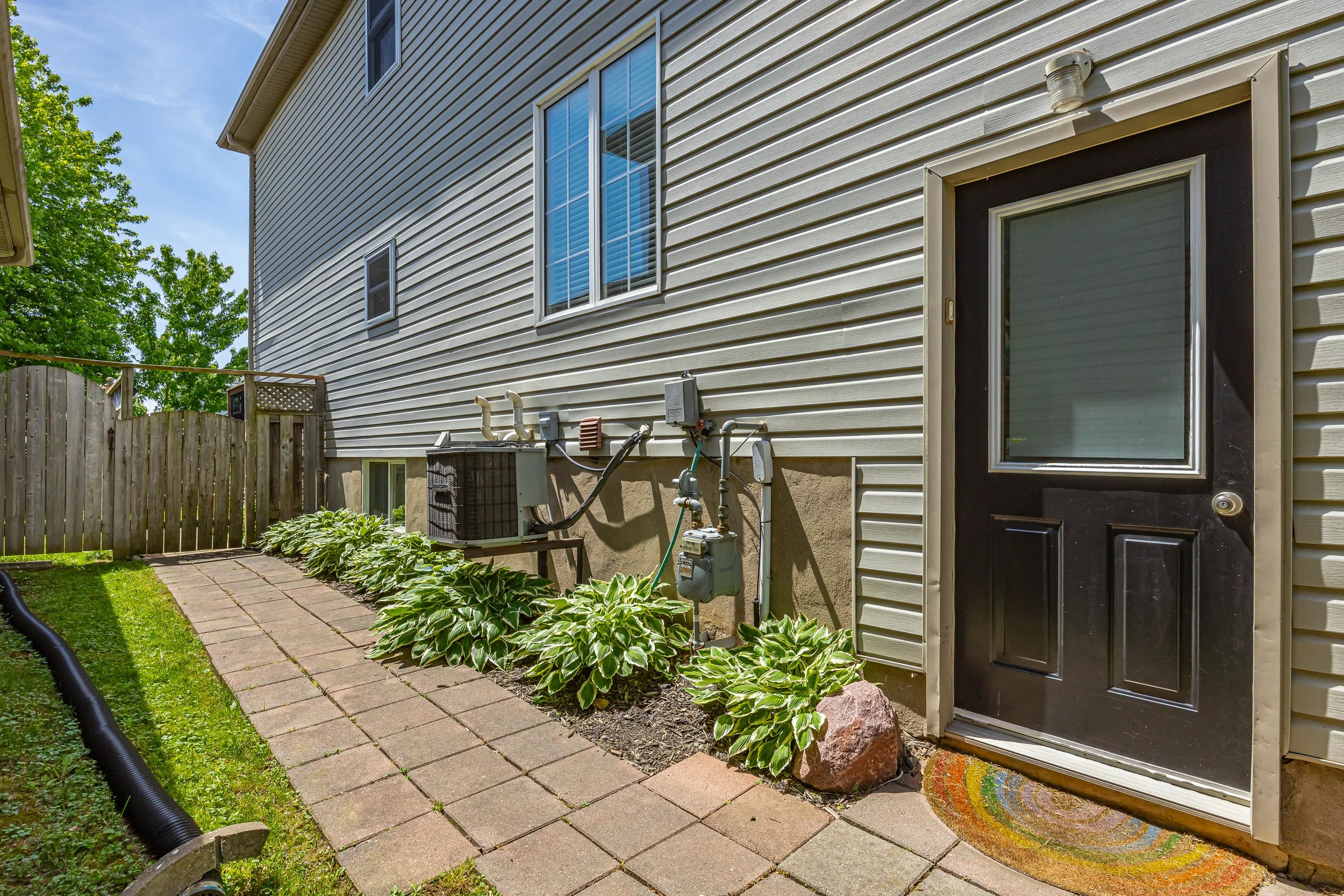 1429 Aspenridge Cres -45.jpg