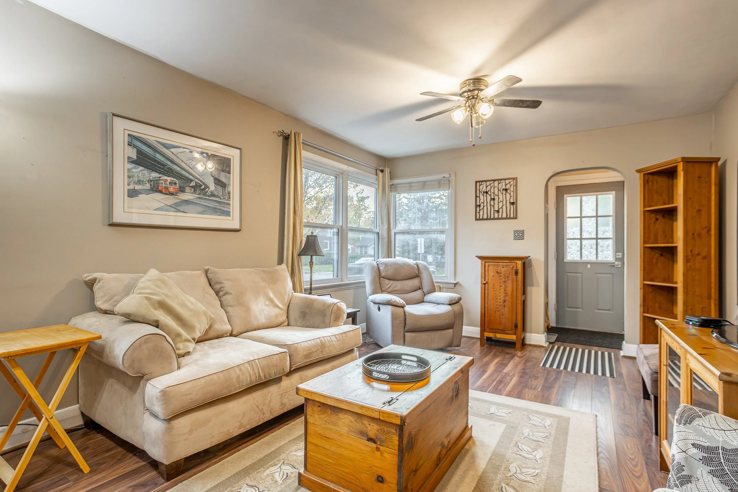 740 Glasgow St-8.jpg