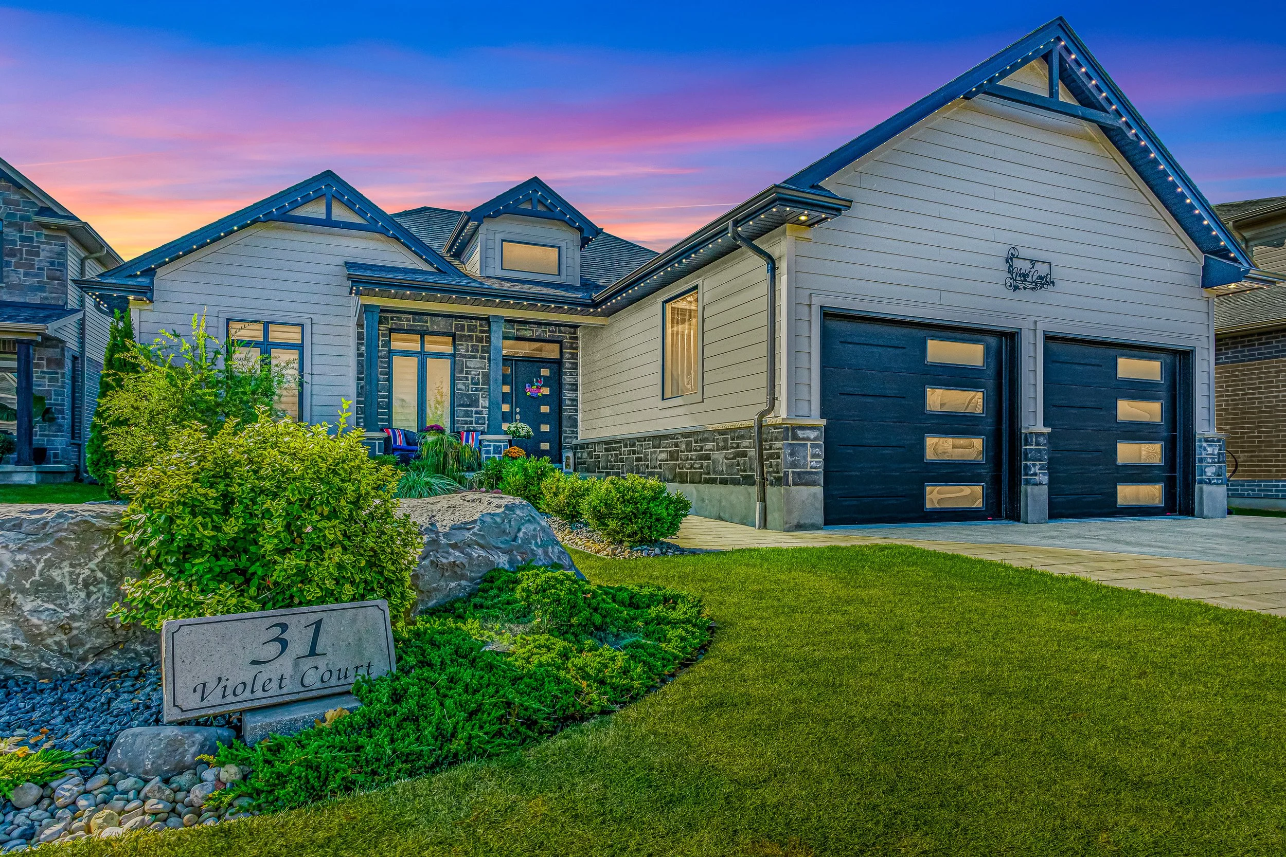31 Violet Crt - 1.jpg