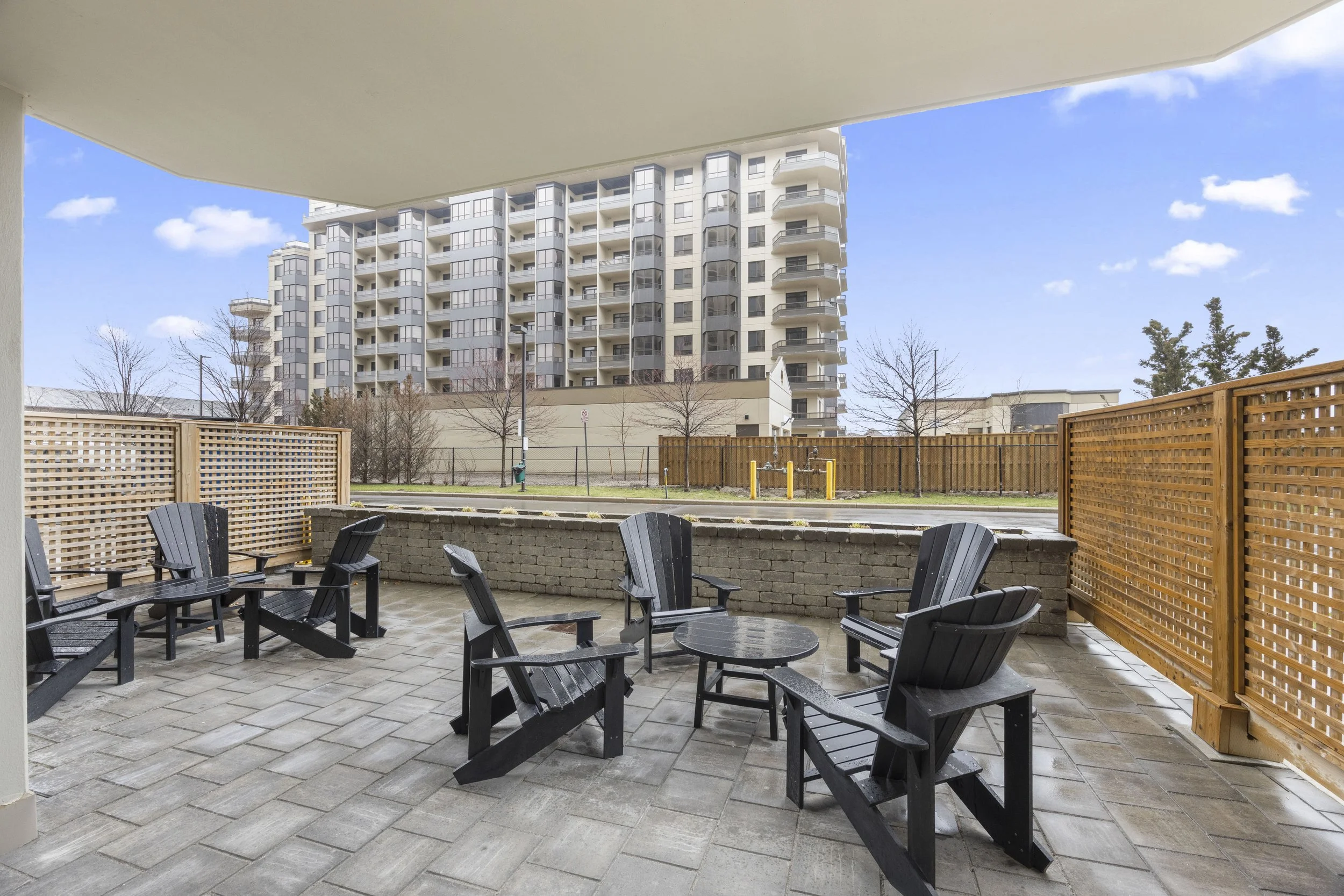 604-1030 Coronation Dr -40.JPG