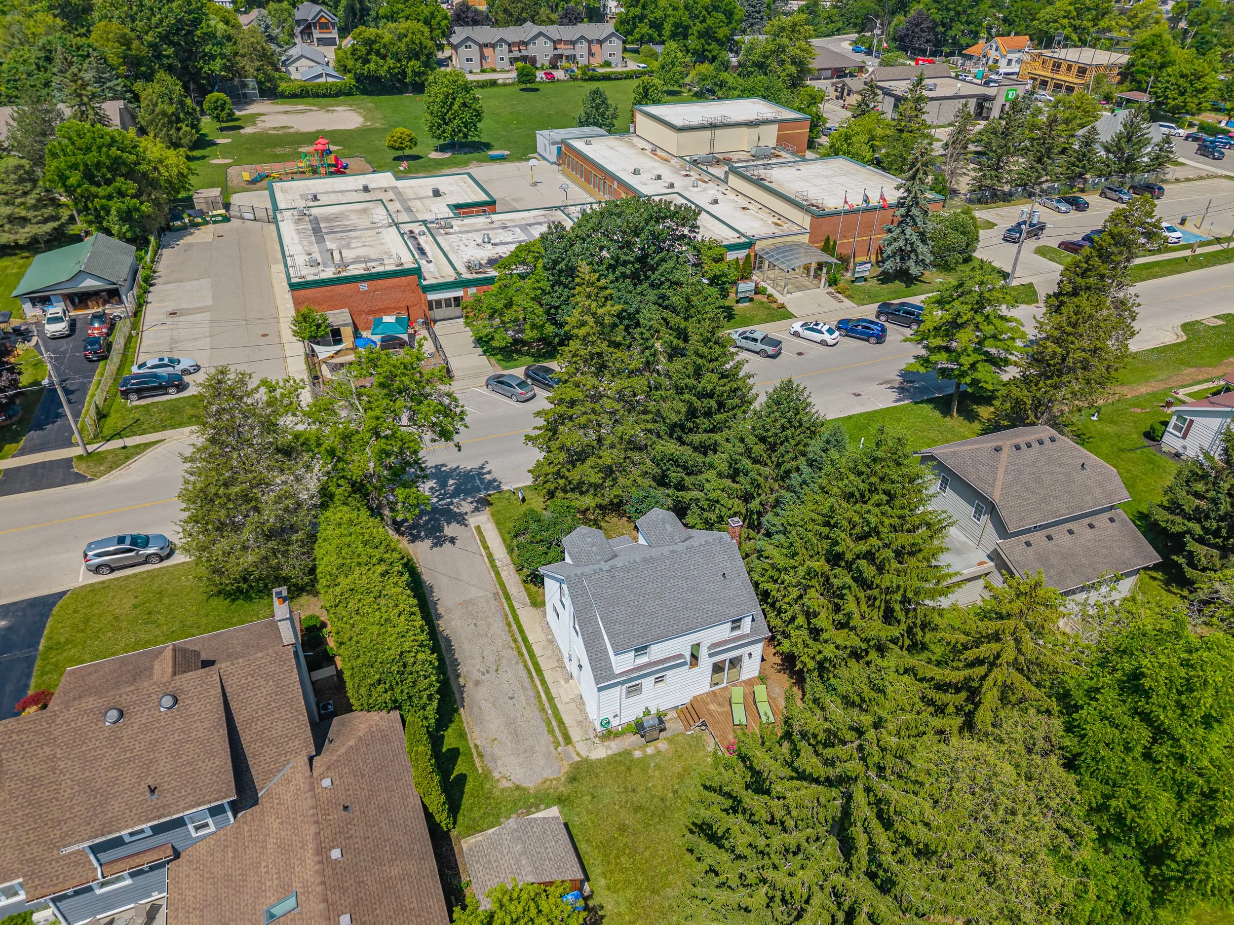 20 Gill Rd -47.jpg