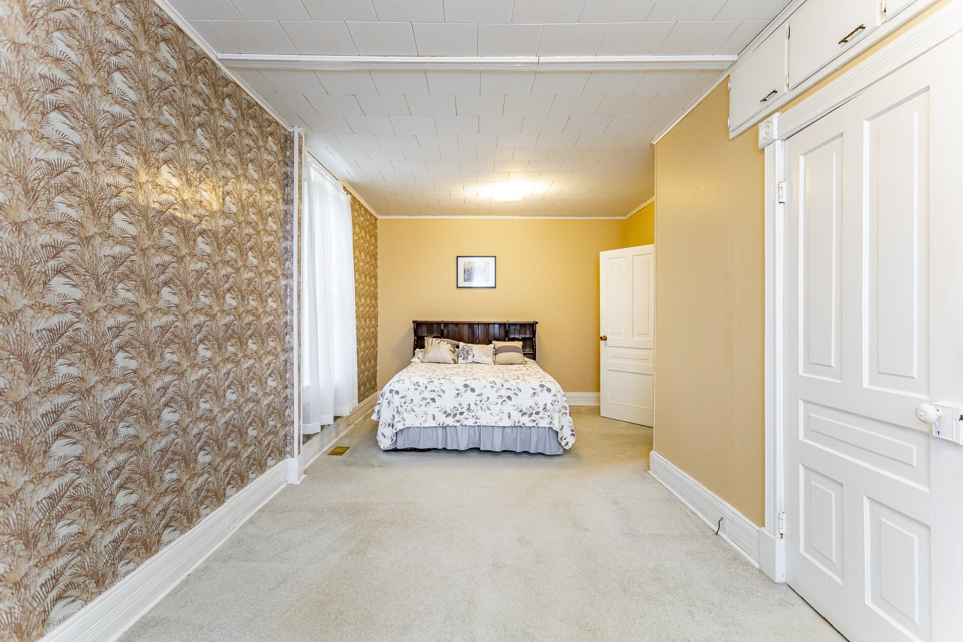 23909 Denfield Rd_16.jpg