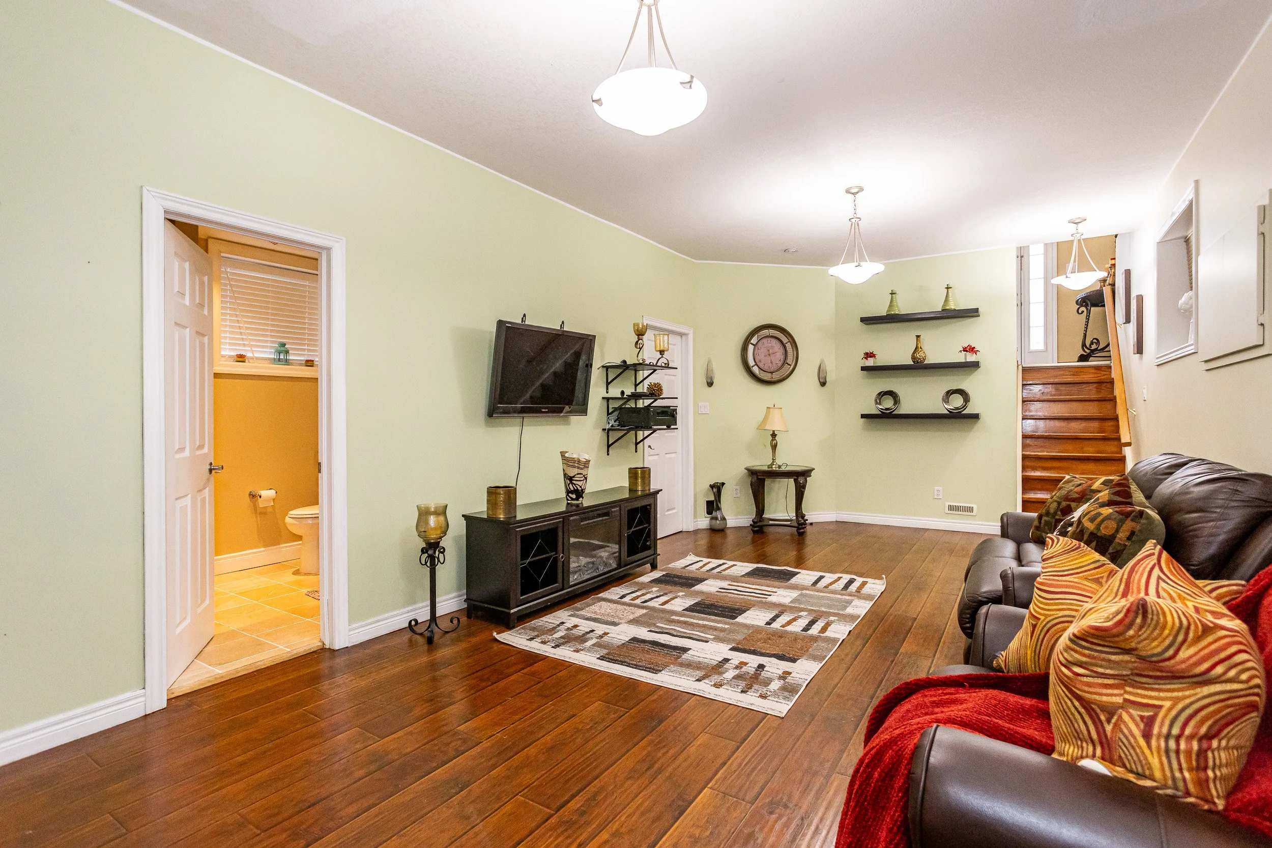 1860 Marconia Blvd-24.jpg