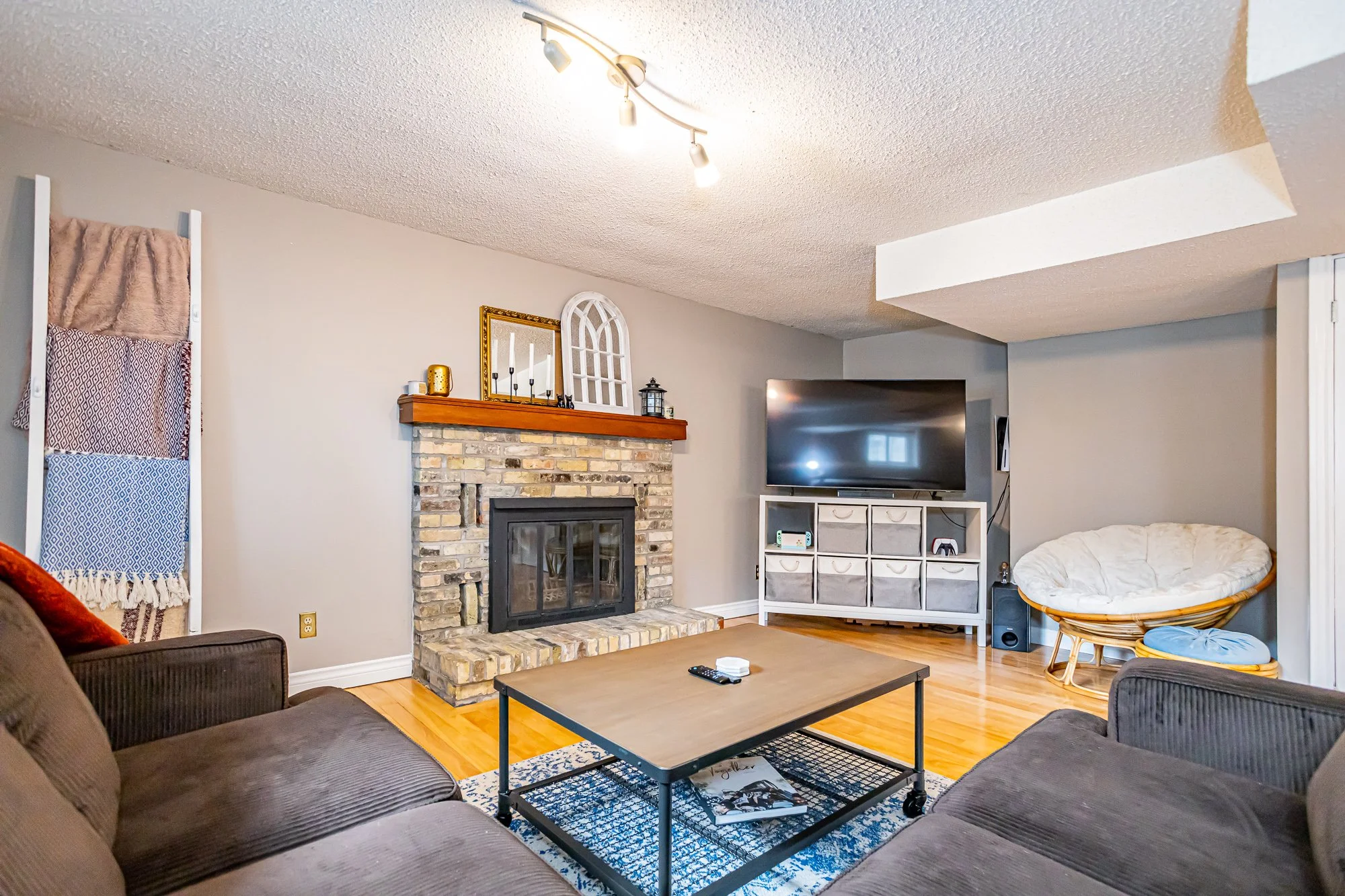 674 Chiddongton Ave-24.jpg