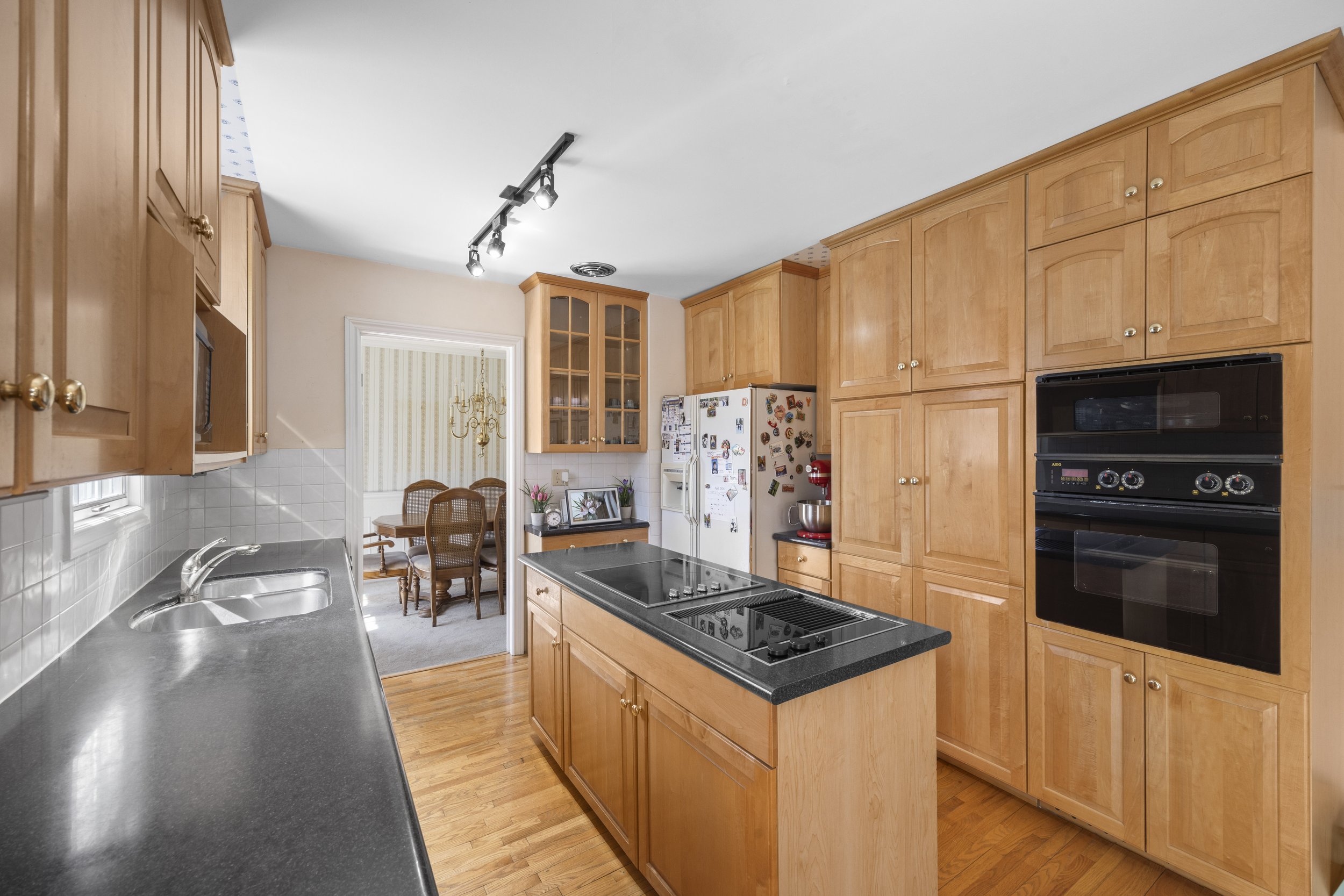 277 Blackacres Blvd -17.JPG