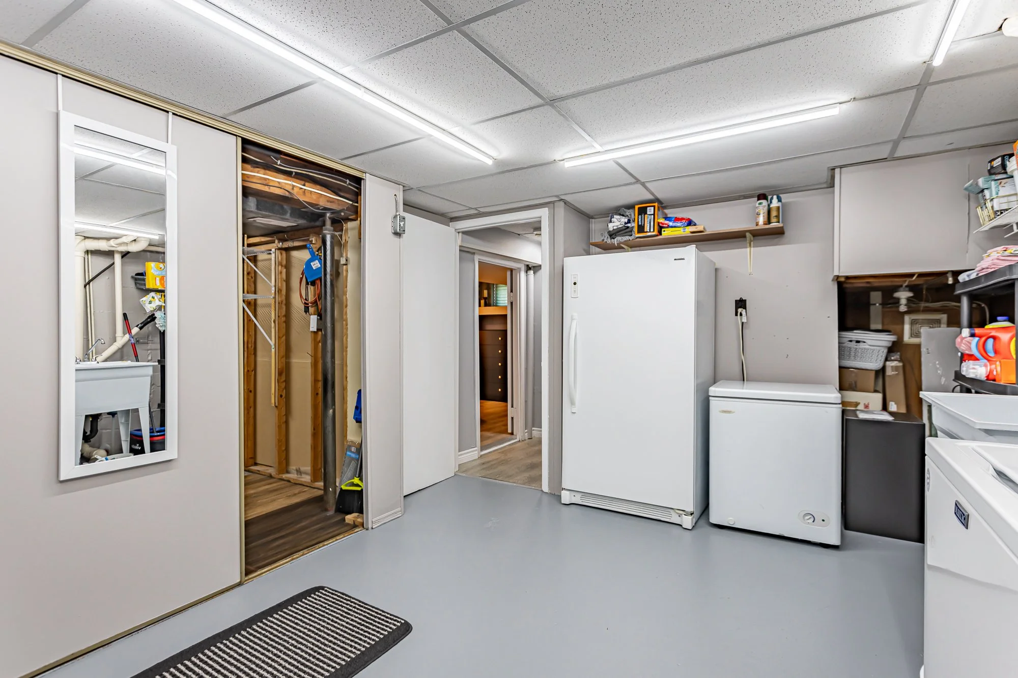 1863 Park Ave-26.jpg
