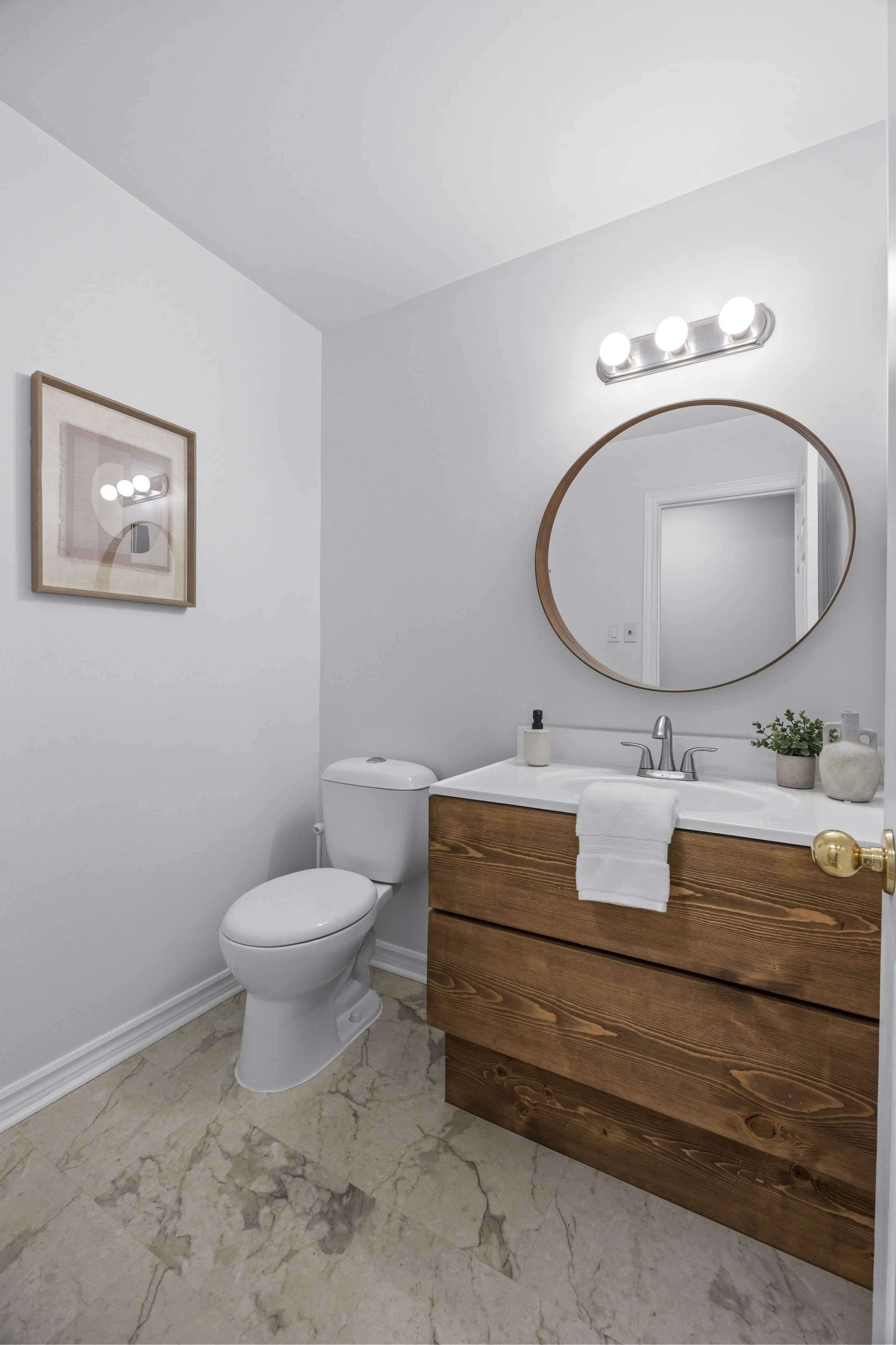 940 Manchester Rd -23.JPG