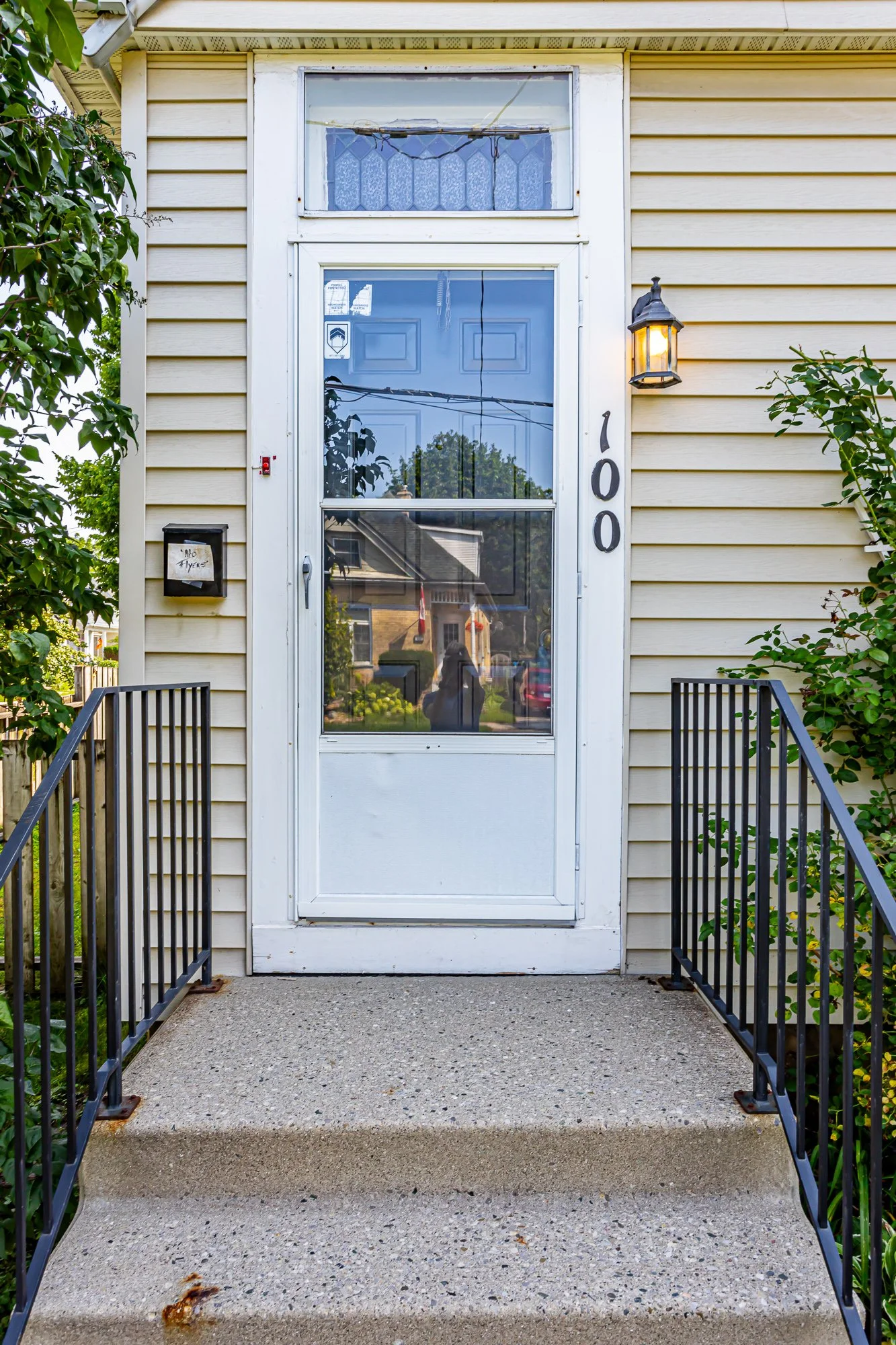 100 Chesley Ave-5.jpg