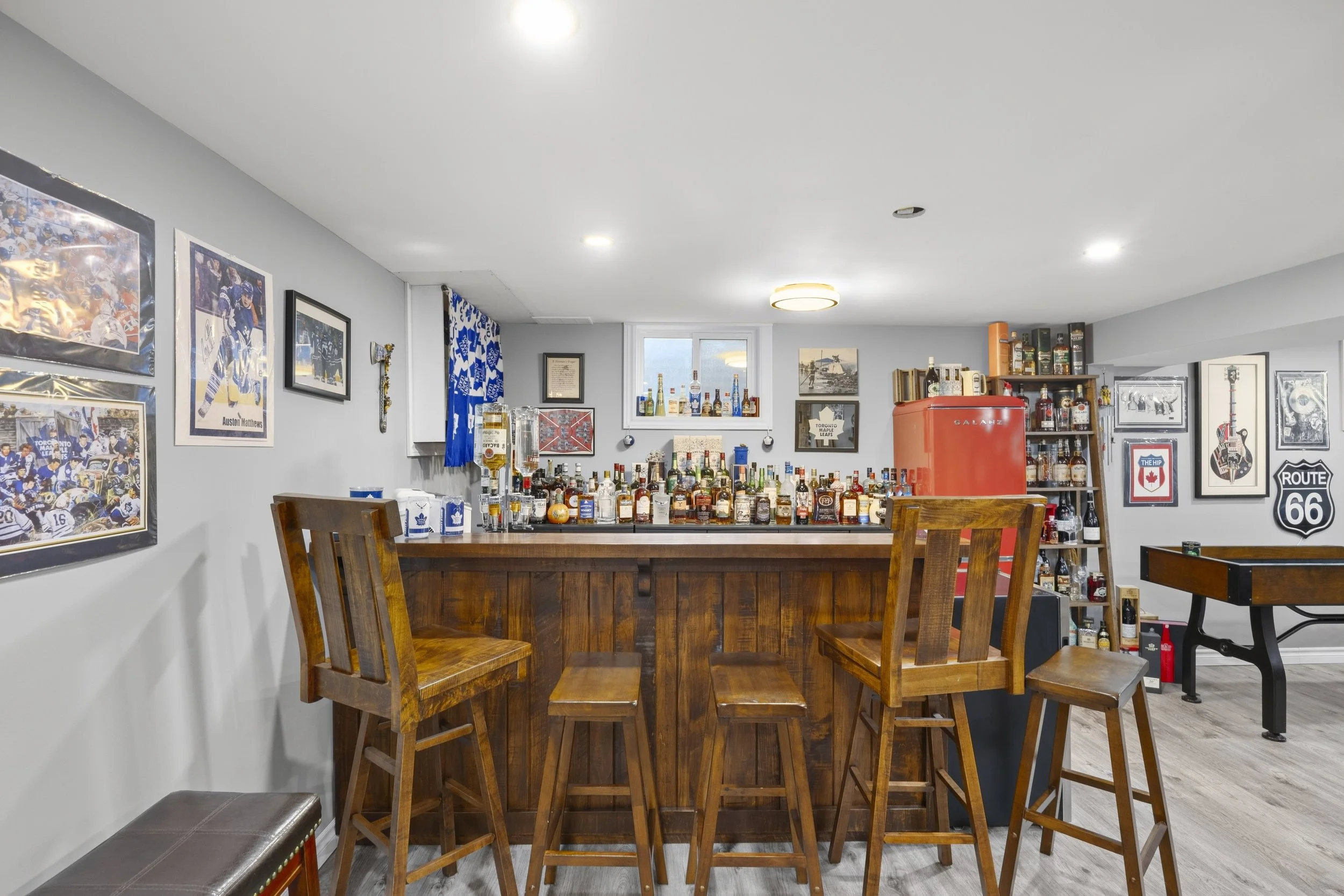 219 Dundas St W -35.JPG