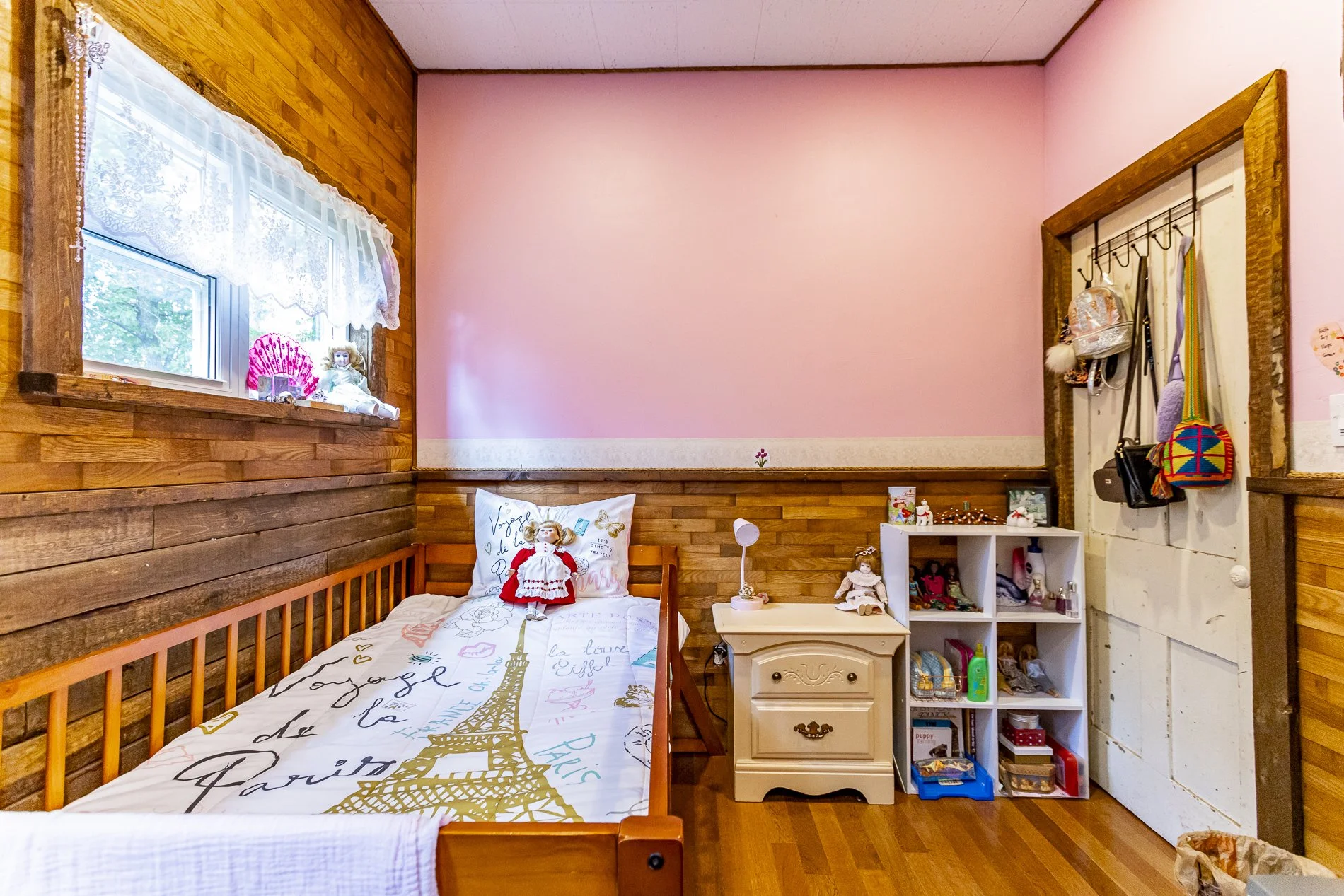 151 Simpson St_31.jpg