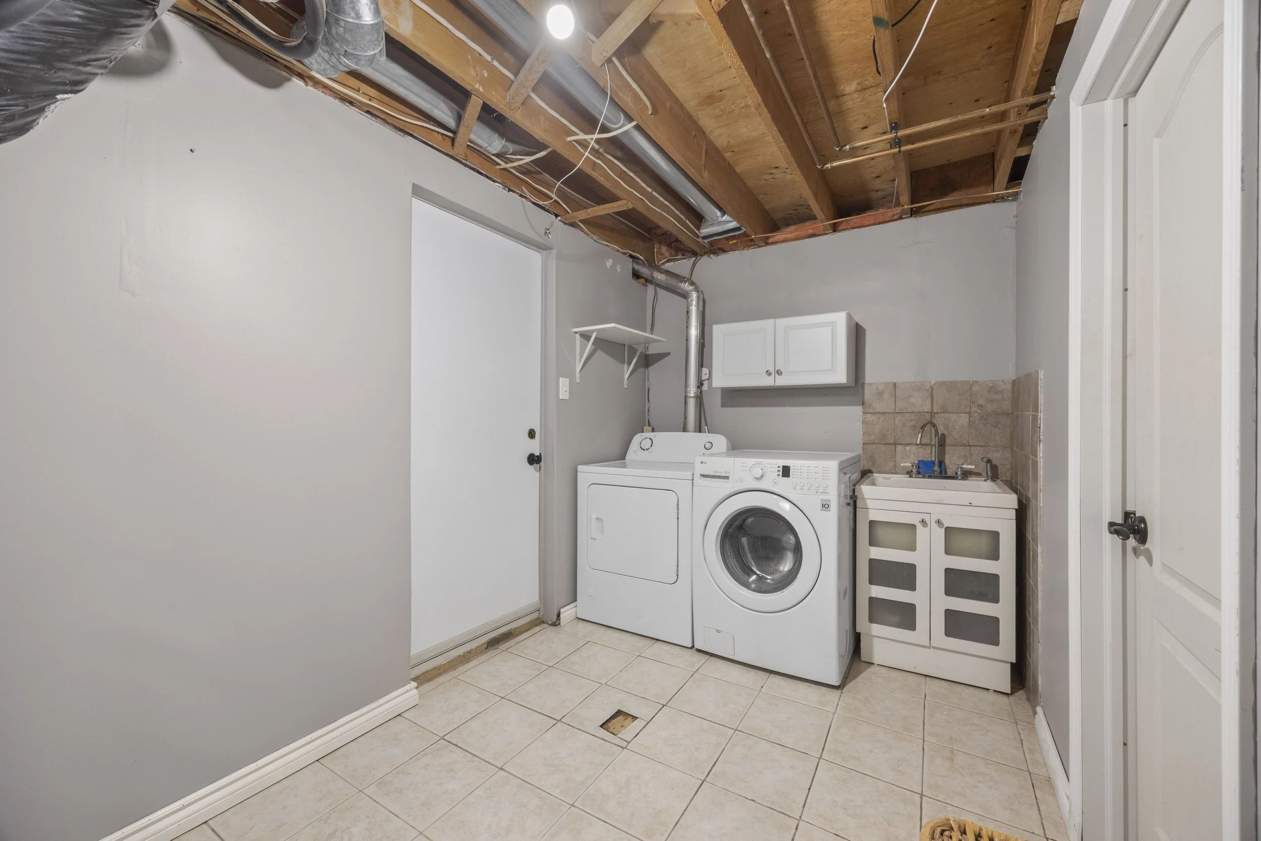 109 Willow Ave -31.JPG