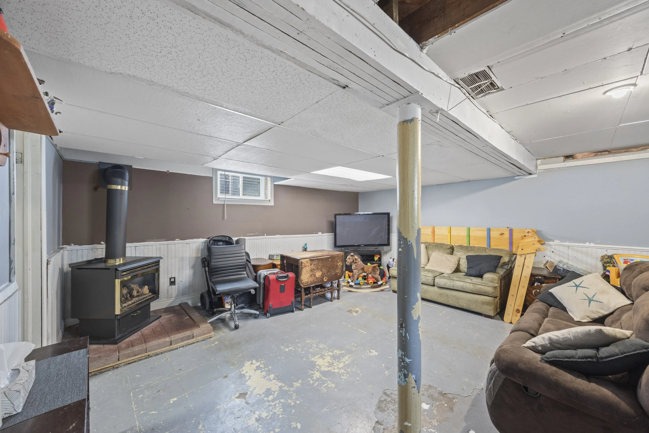 24 Terrence St -27.JPG