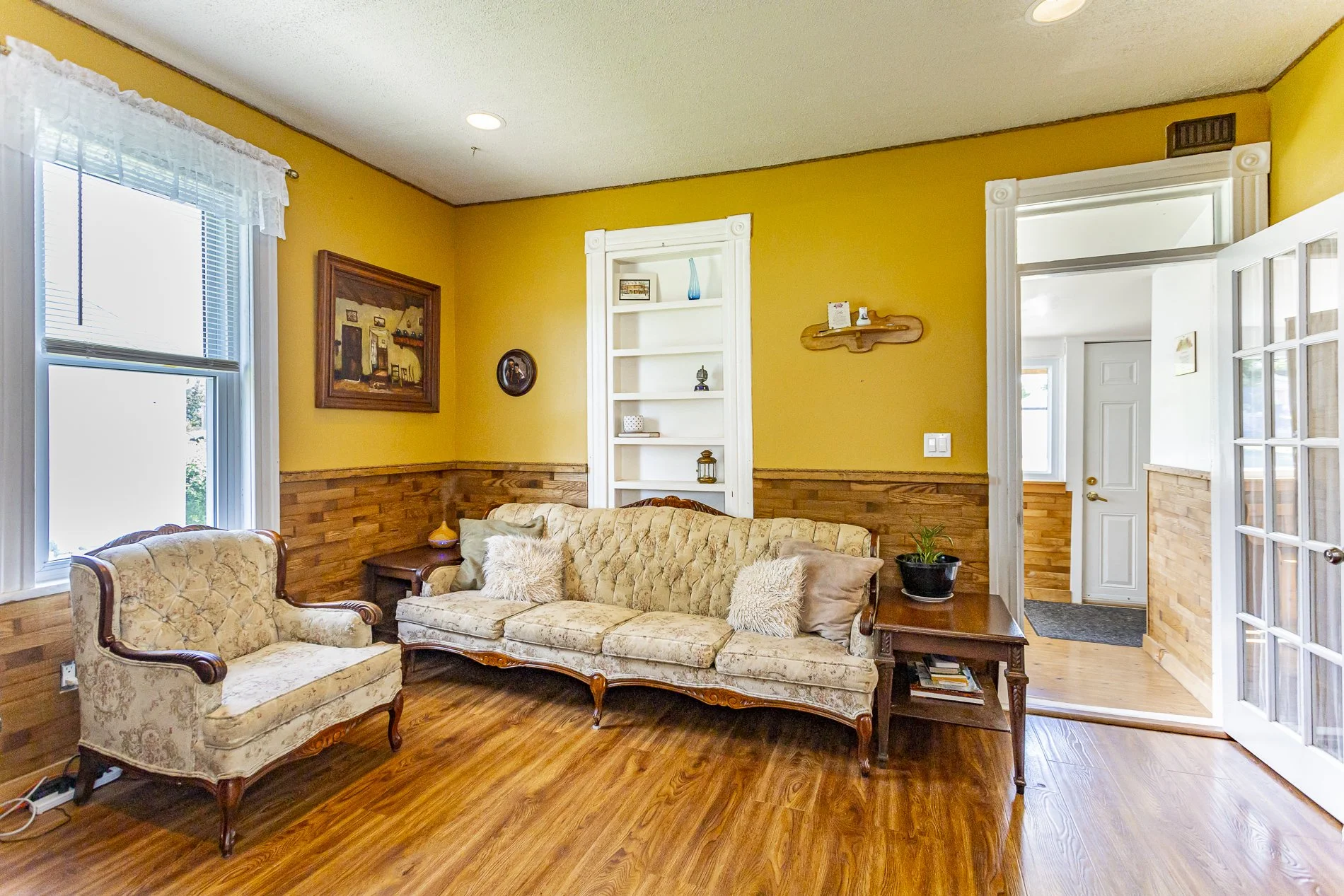 151 Simpson St_09.jpg