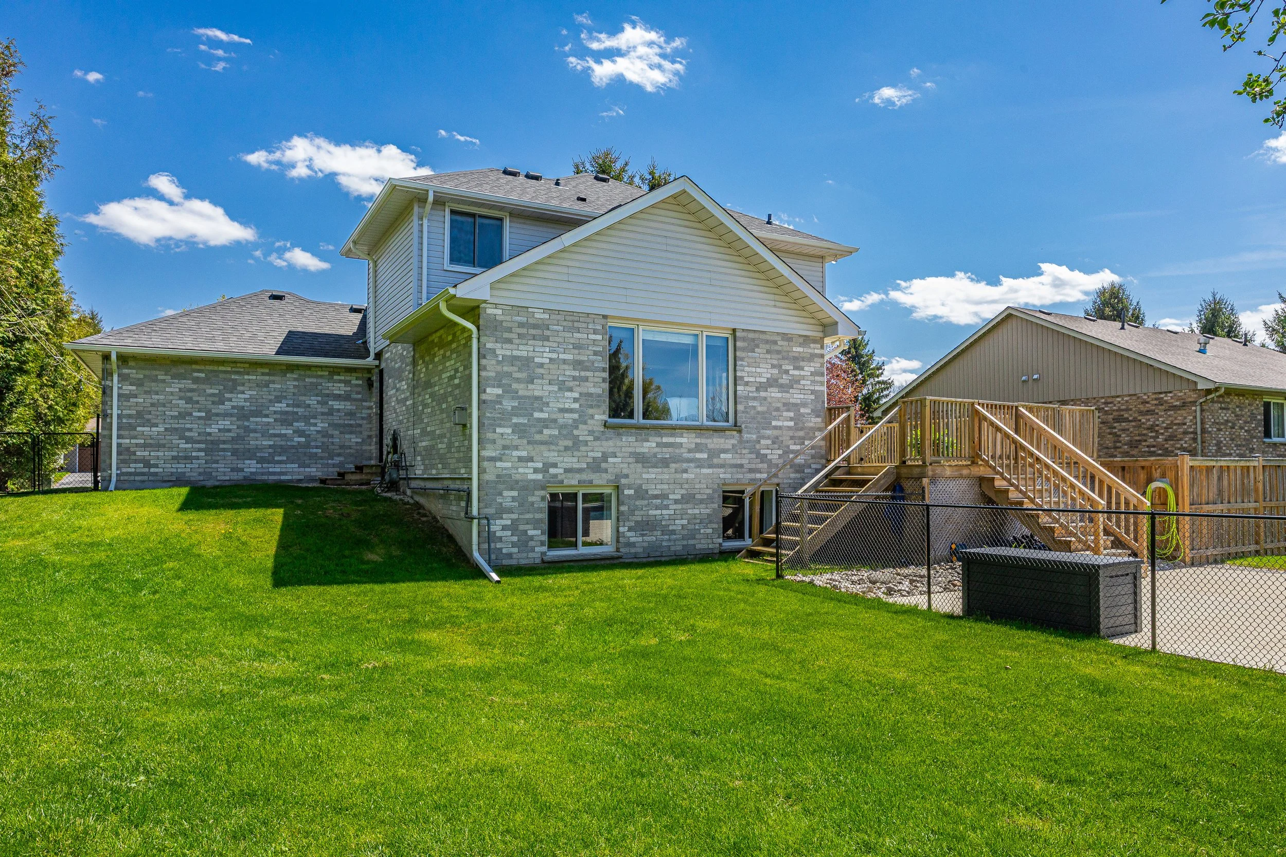 114 Brookfield St -43.jpg