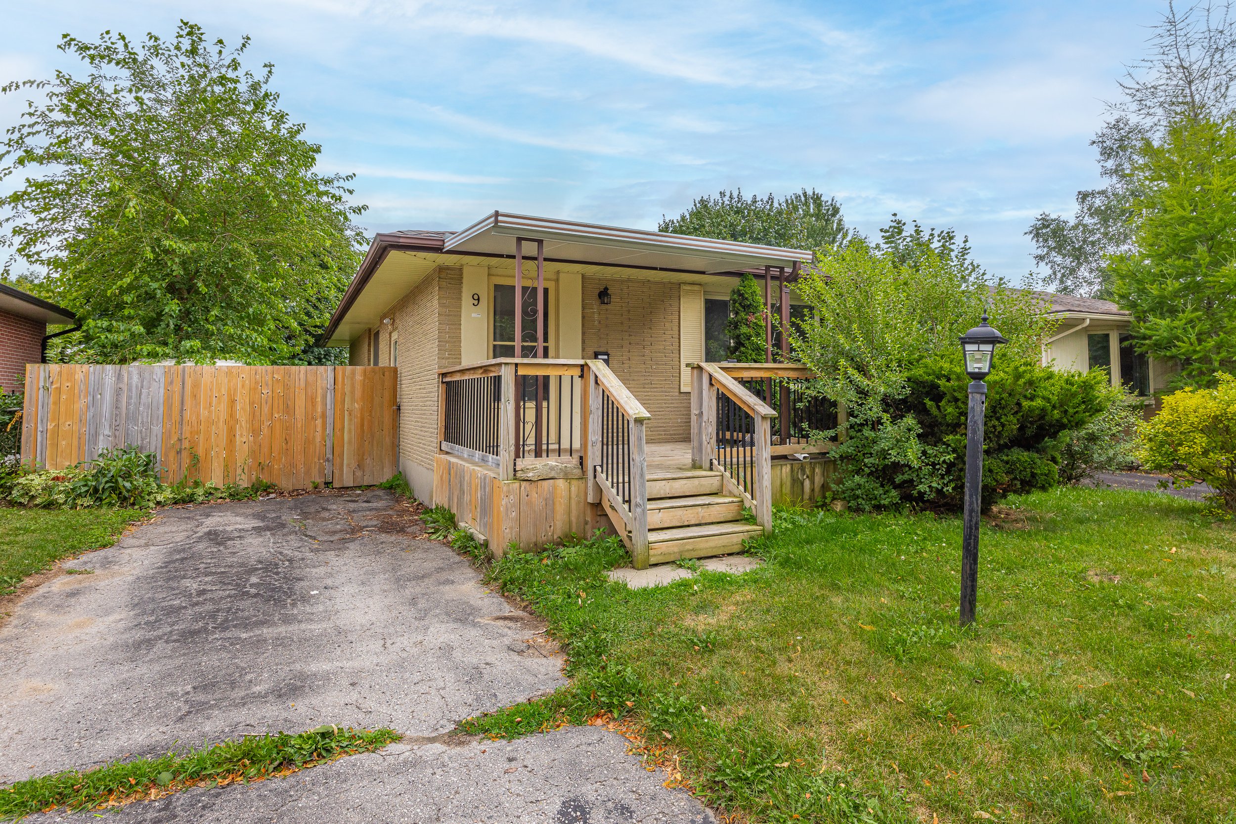 9 Buchan Rd -02.jpg