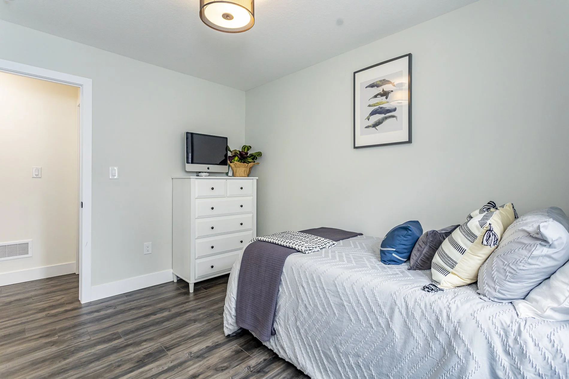 1342 Sandbar St_32.jpg