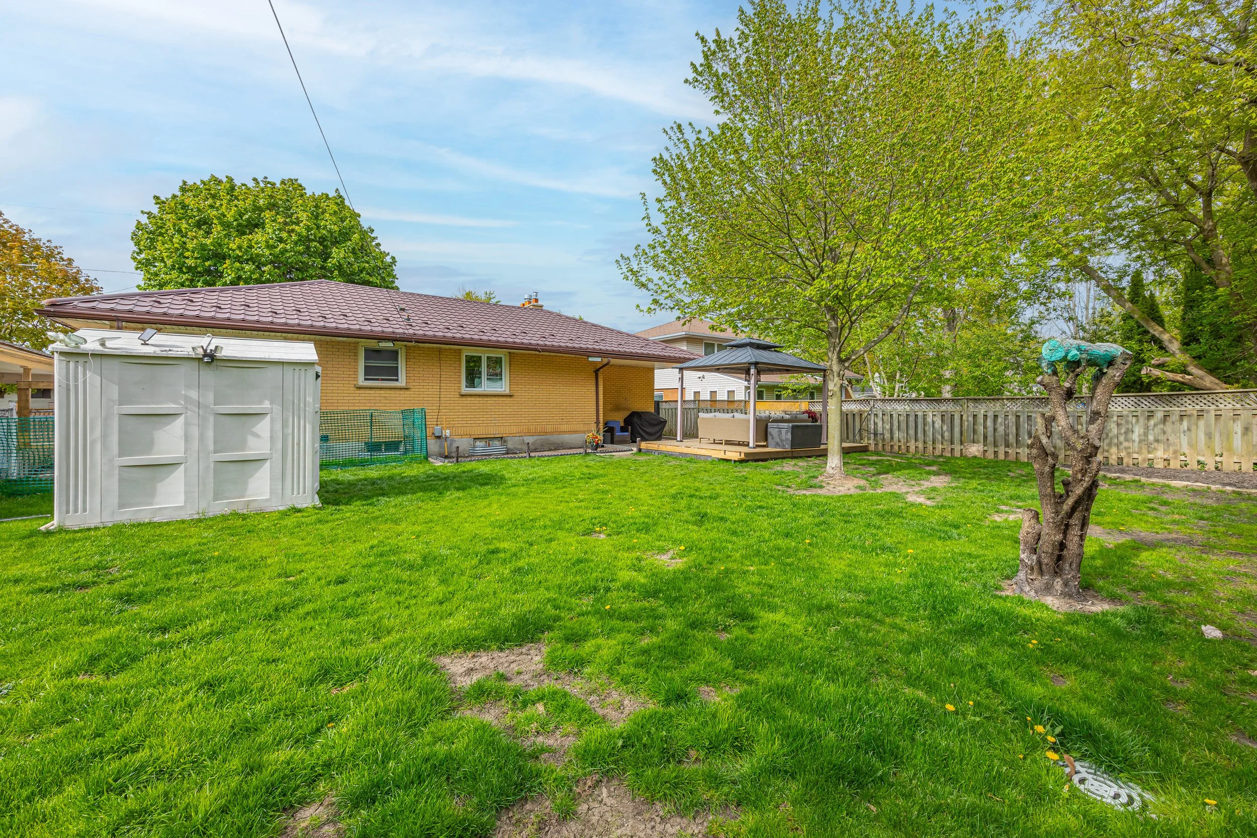 58 Centre Cres-38.jpg