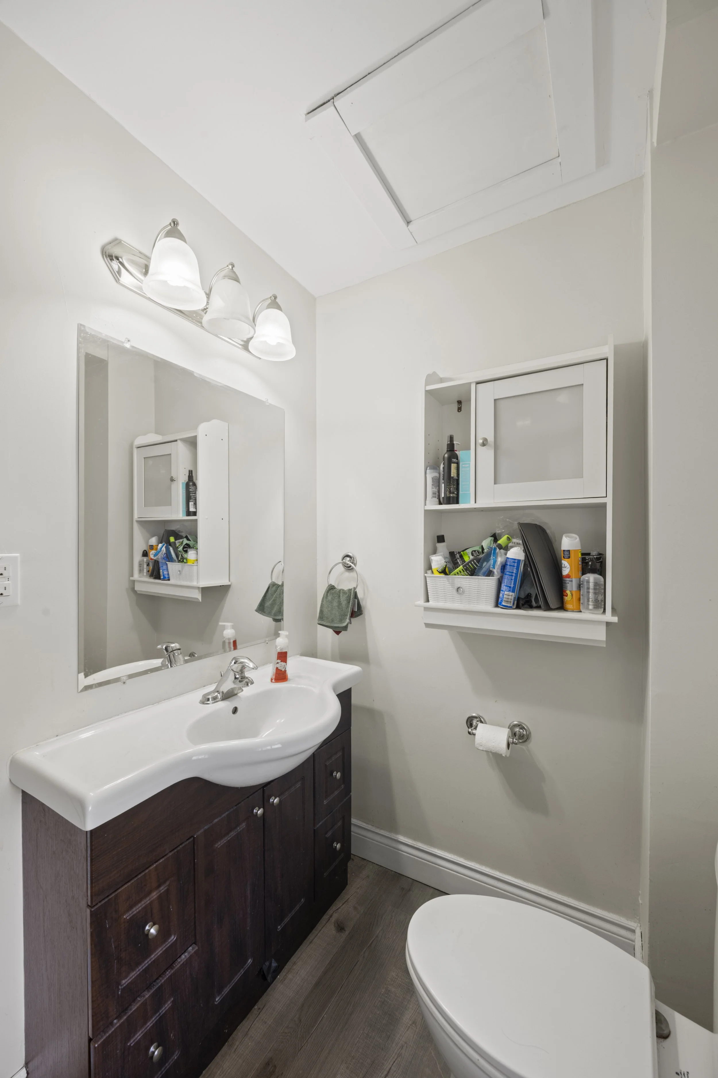 434 Dufferin Ave -24.JPG