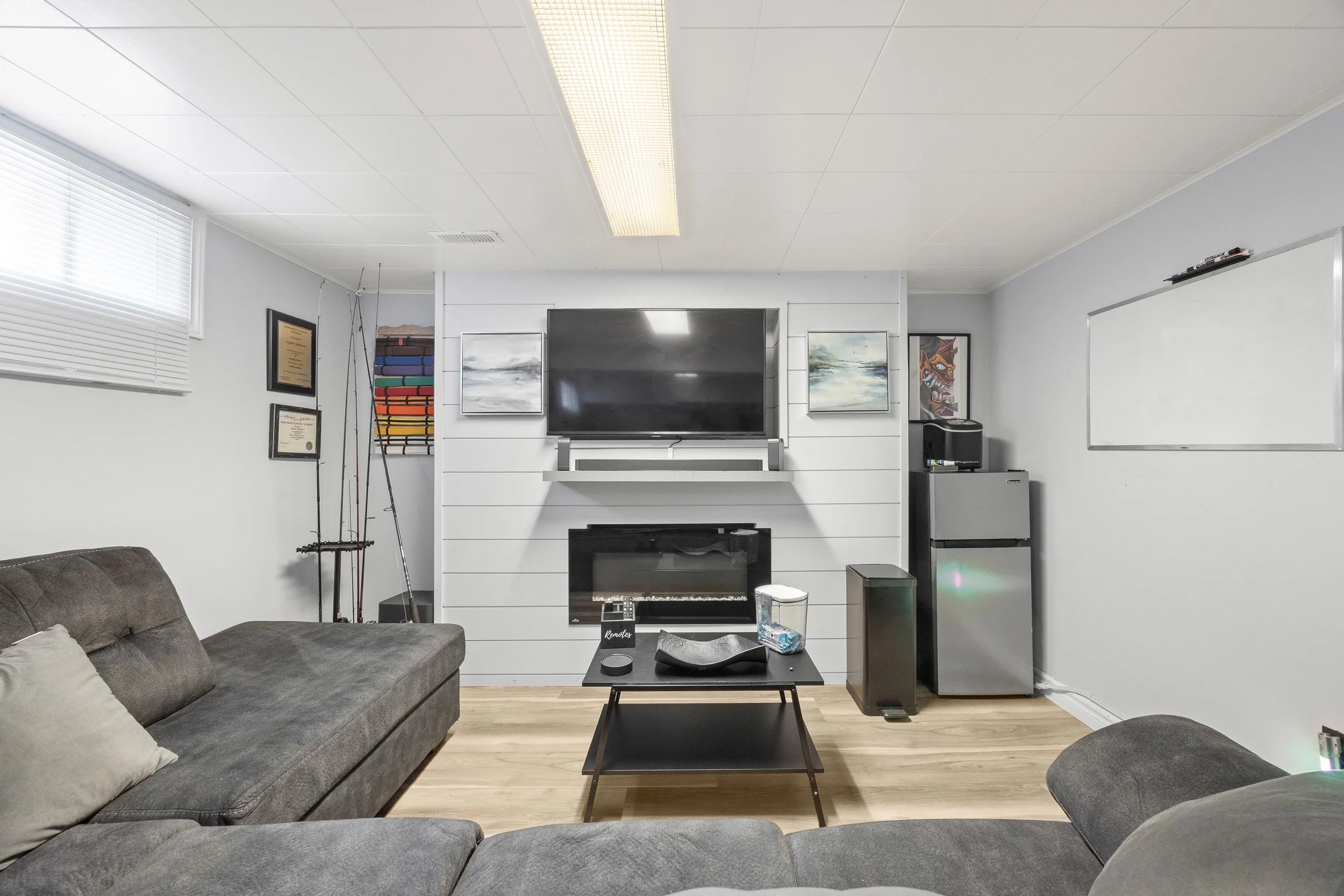 58 Centre Cres-29.jpg