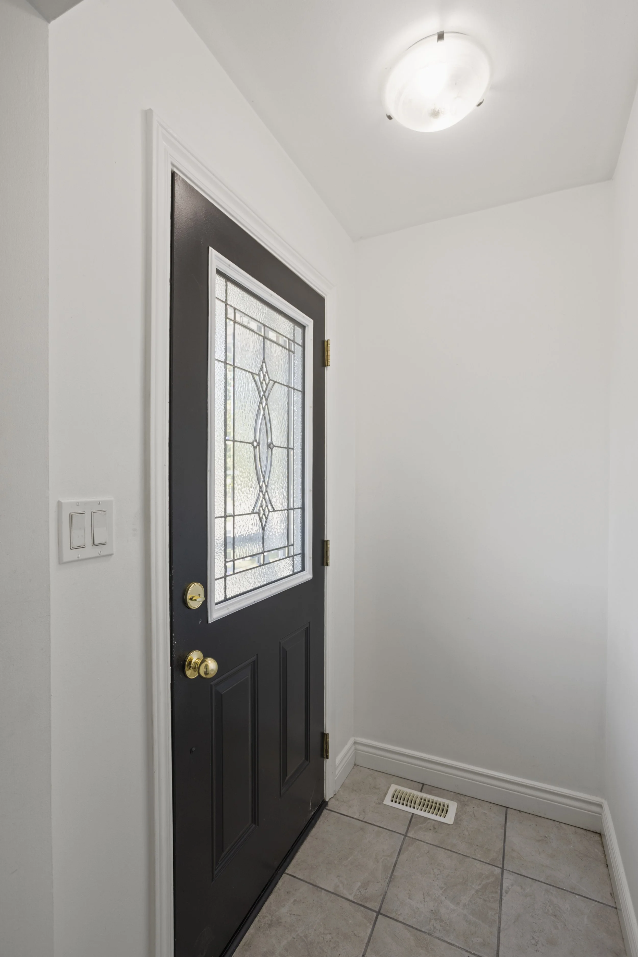 776 Oxford St  -20.JPG