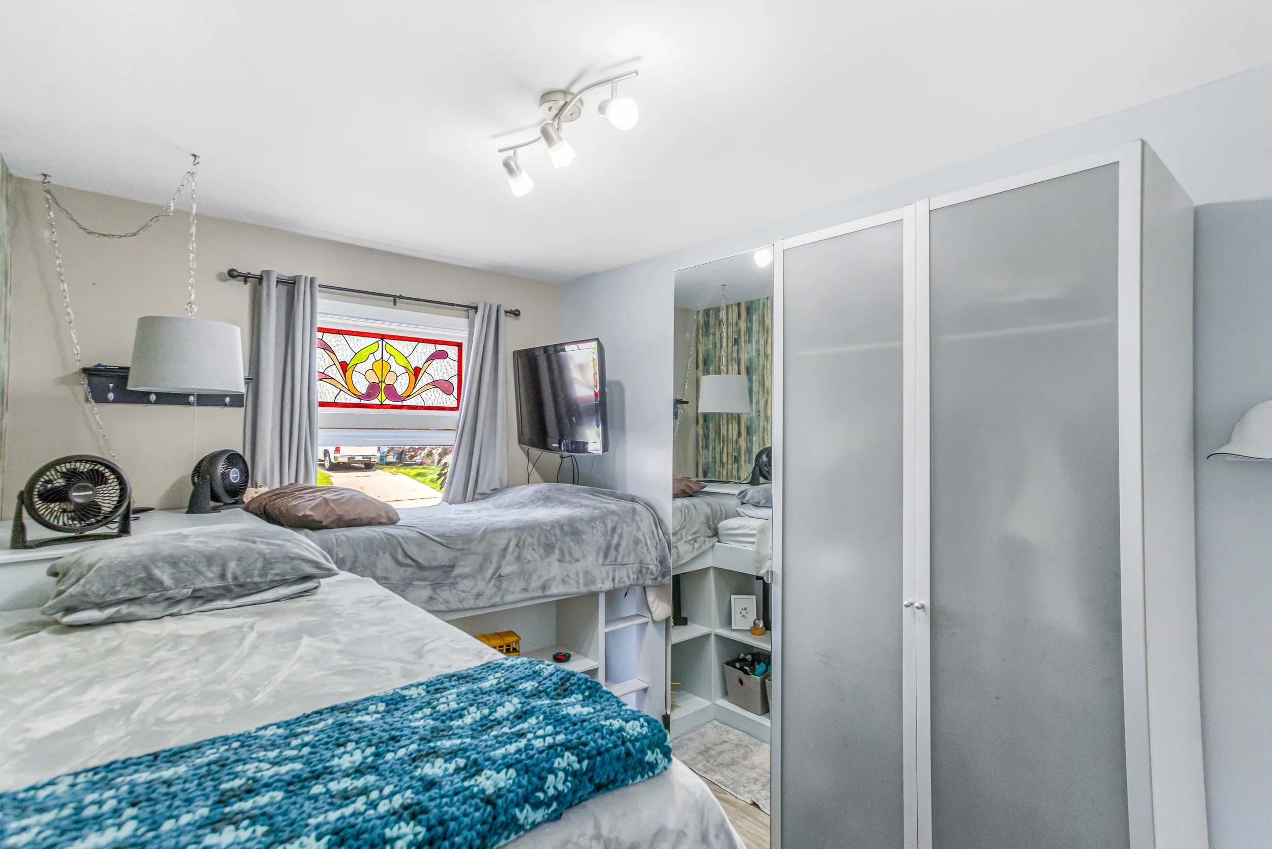 971 Hackett St-18.jpg