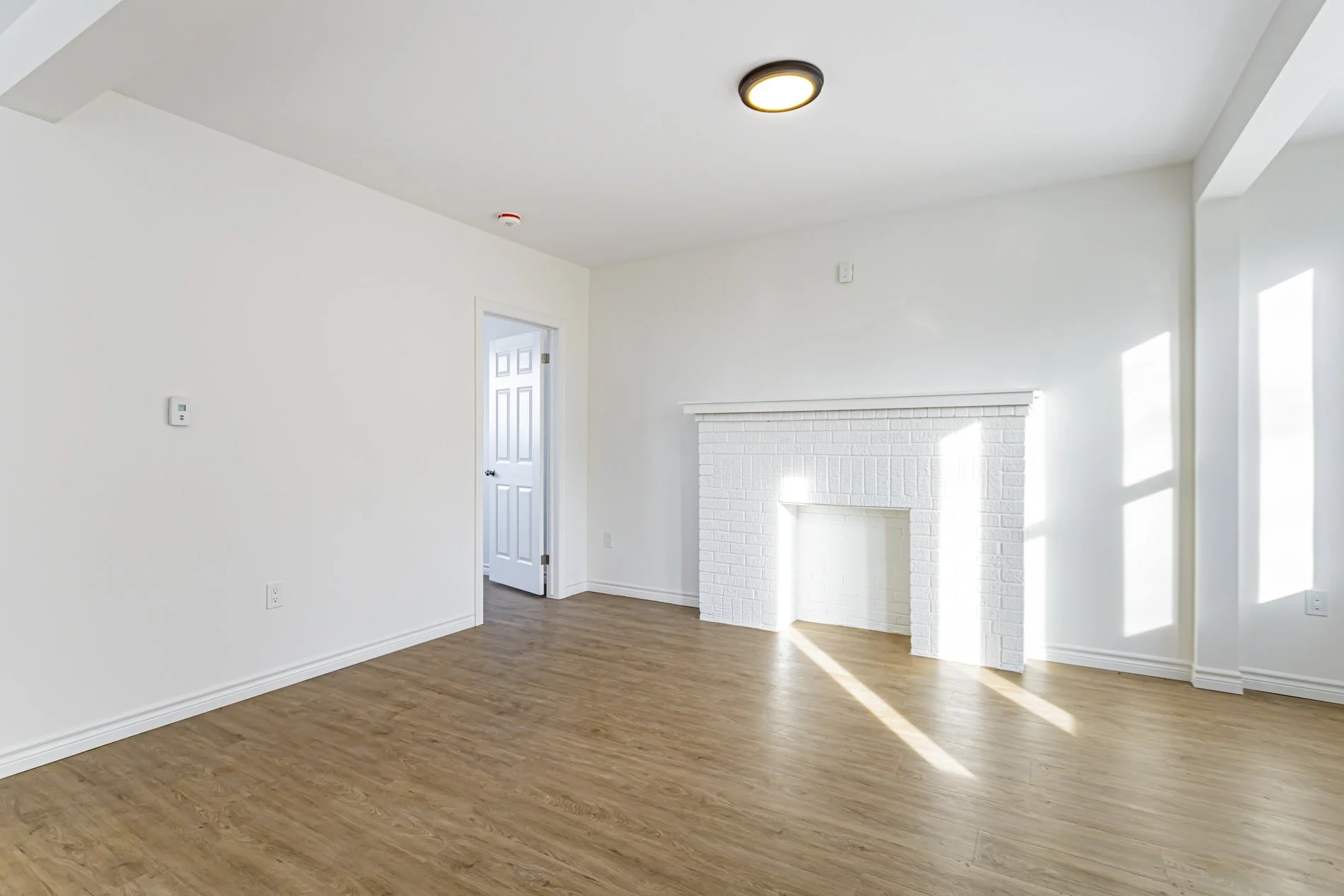 281 William St_UnitB_08.jpg