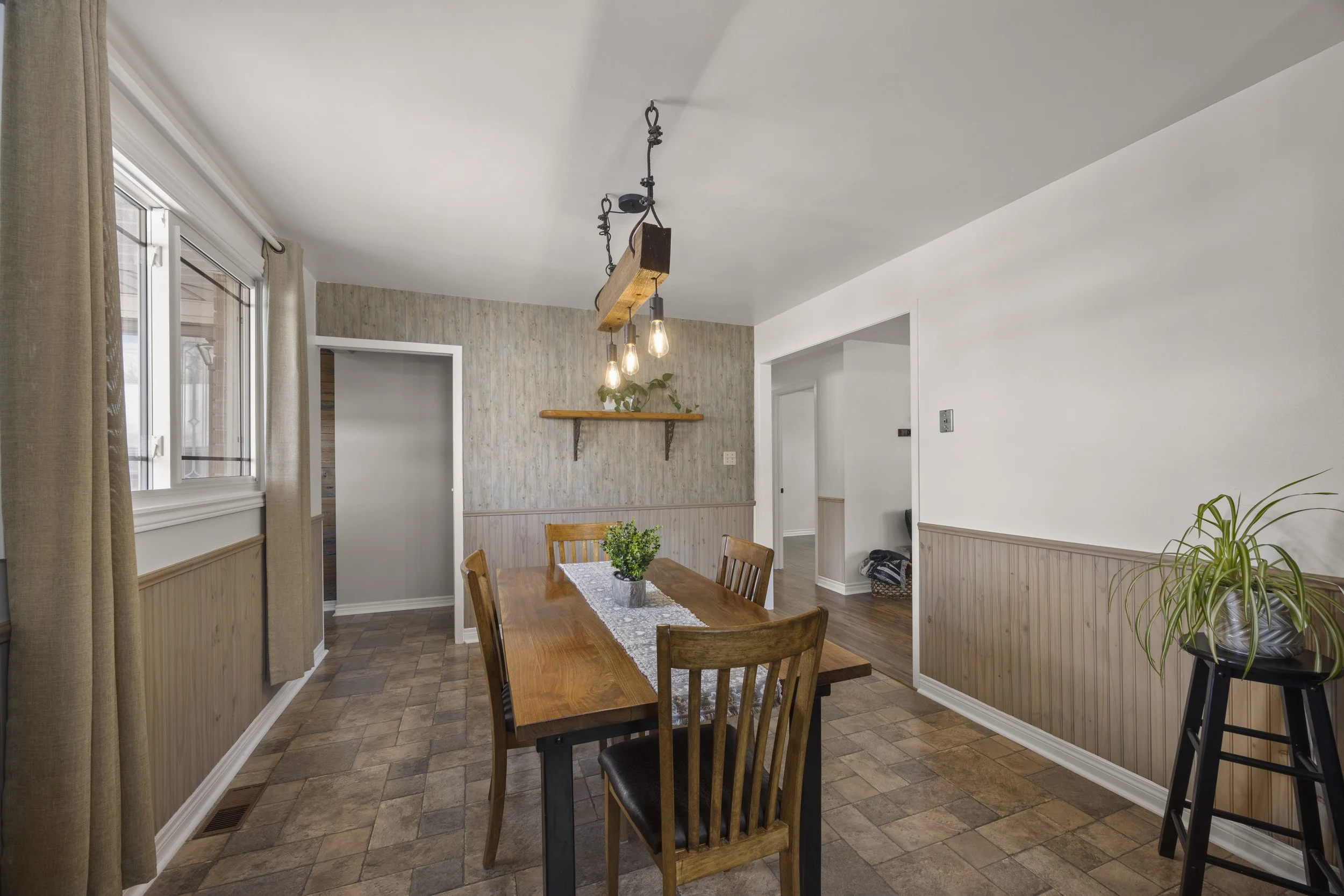 8 East Williams St -17.JPG