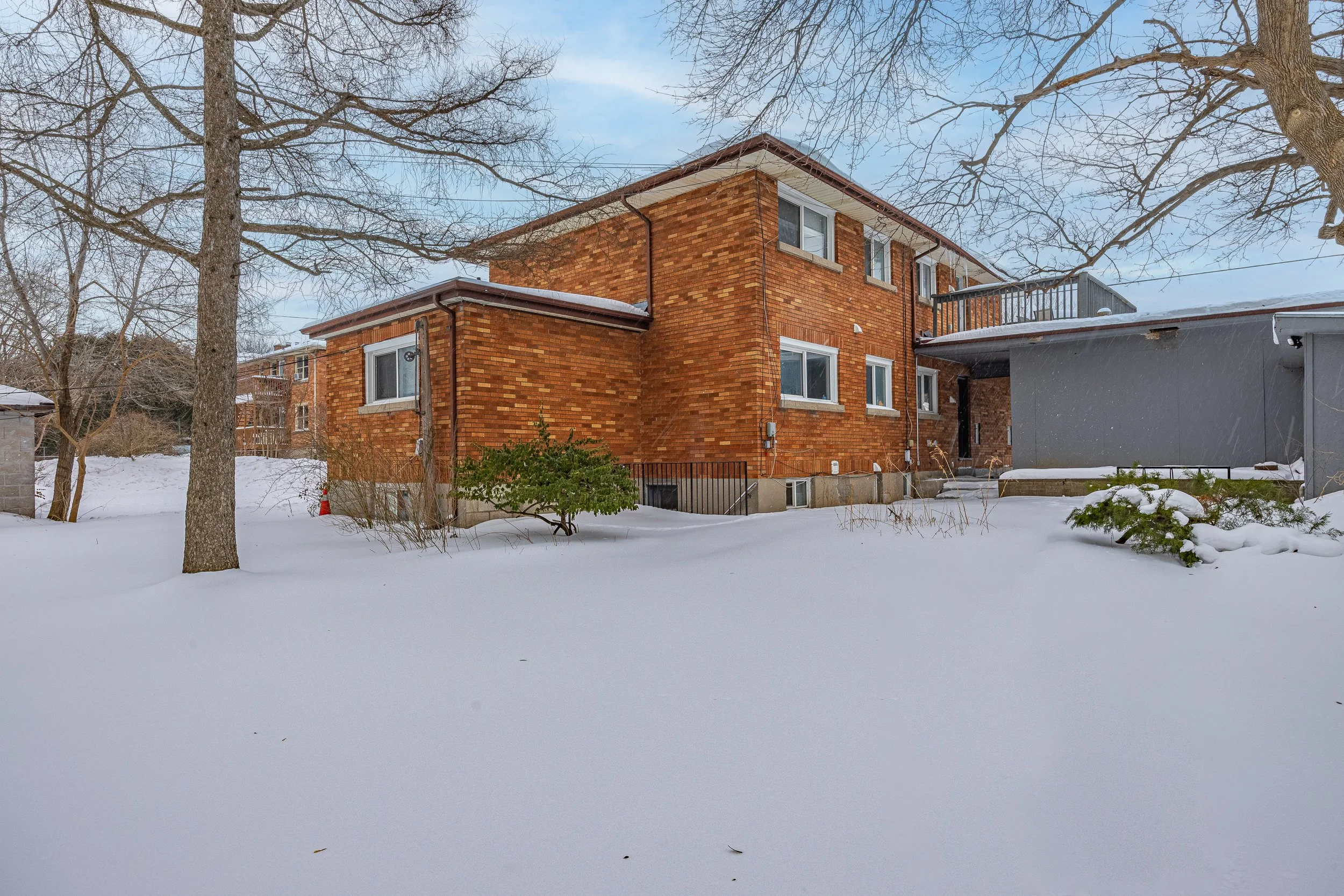 664 Cheapside St -28.jpg