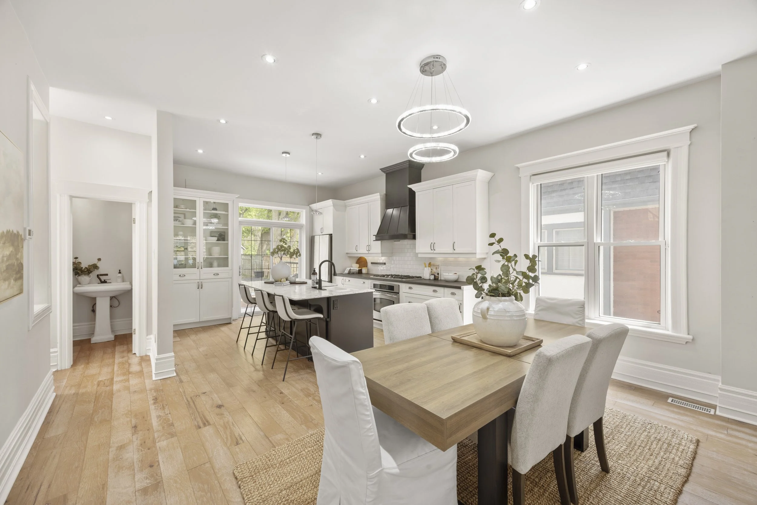 28 Renwick Ave -13.JPG