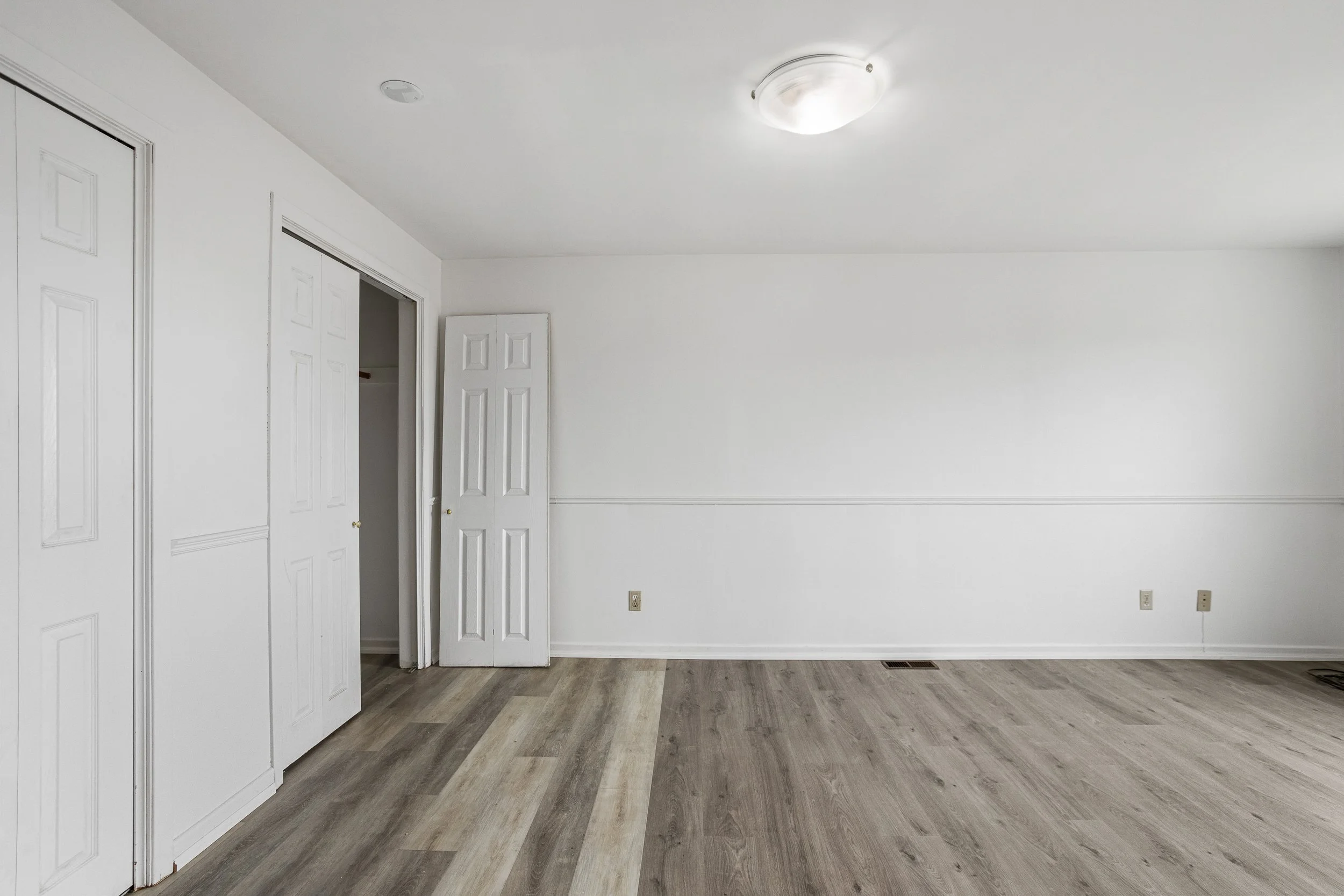 216 Homestead Cres-18.jpg