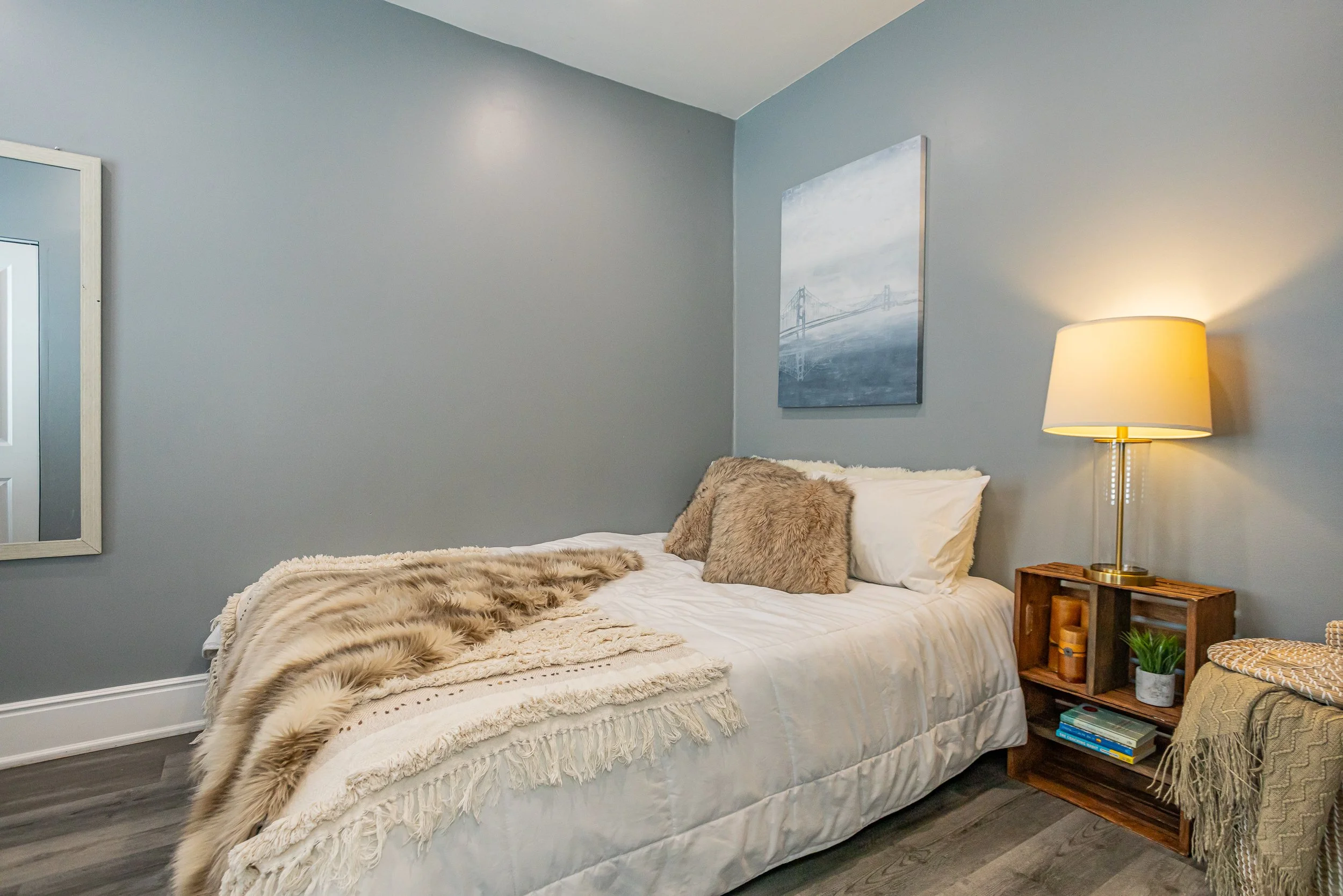 225 Simcoe St-27.jpg
