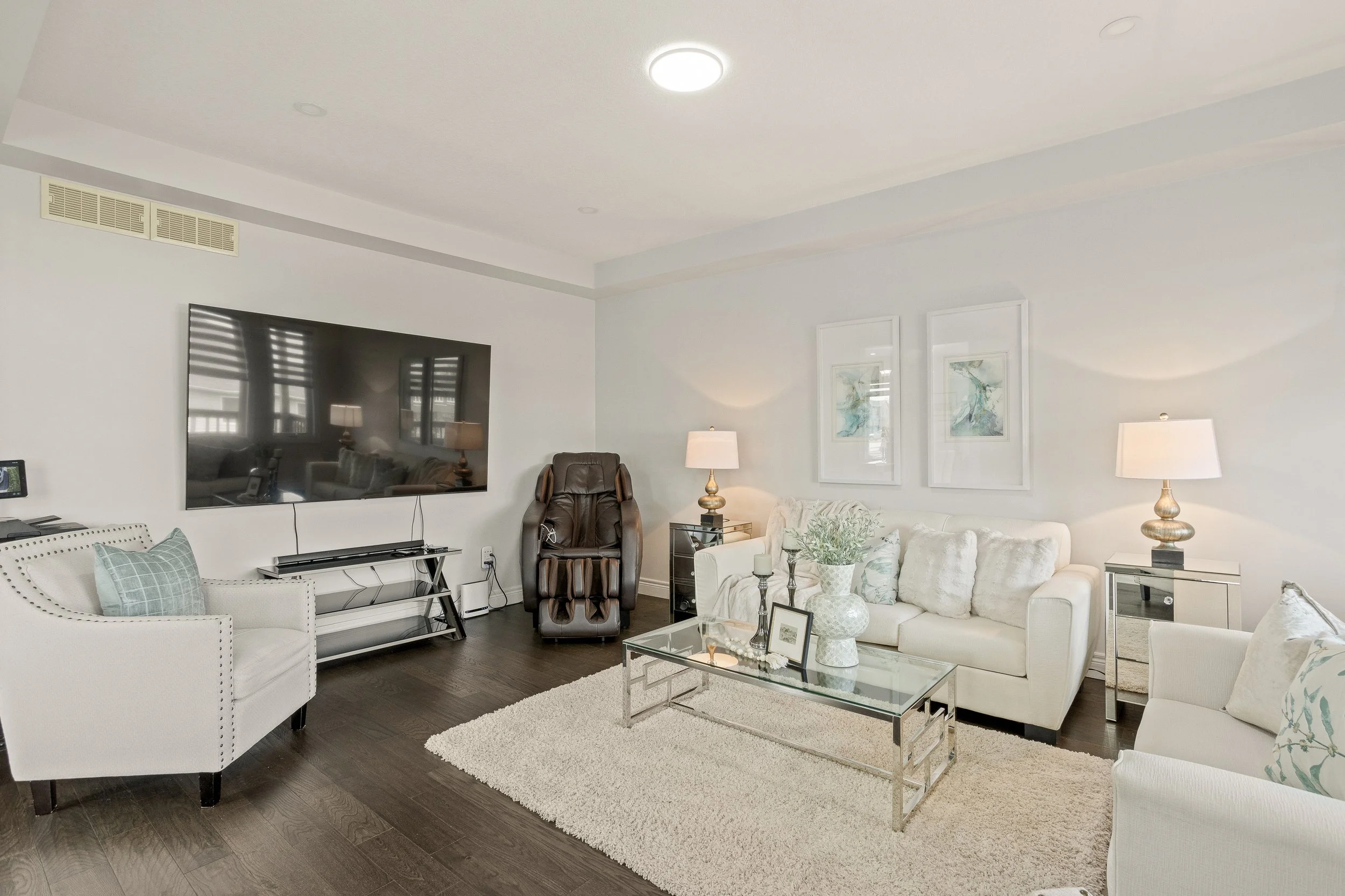 2564 Holbrook Dr-11.jpg