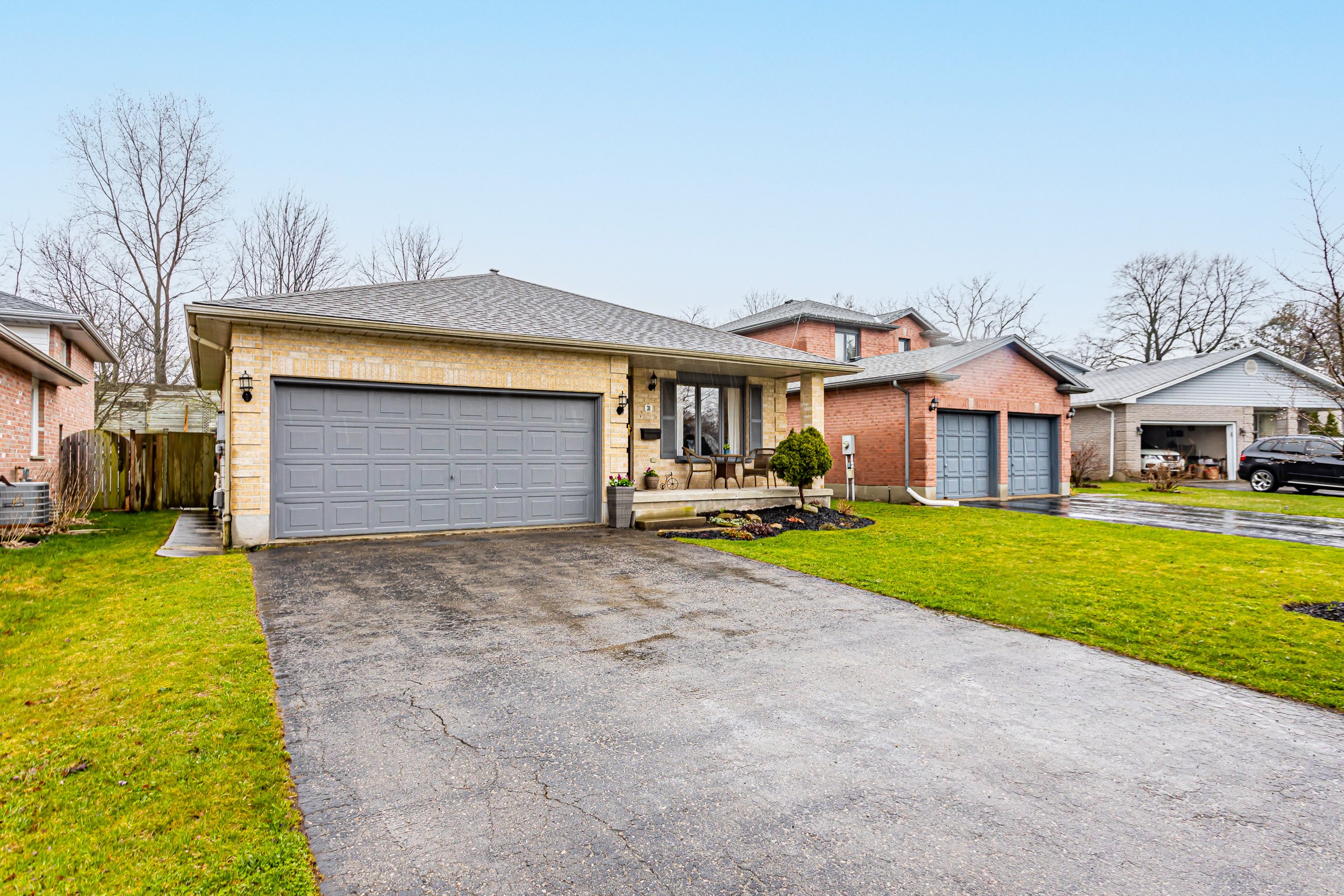 31 Shepherd Ave-3.jpg