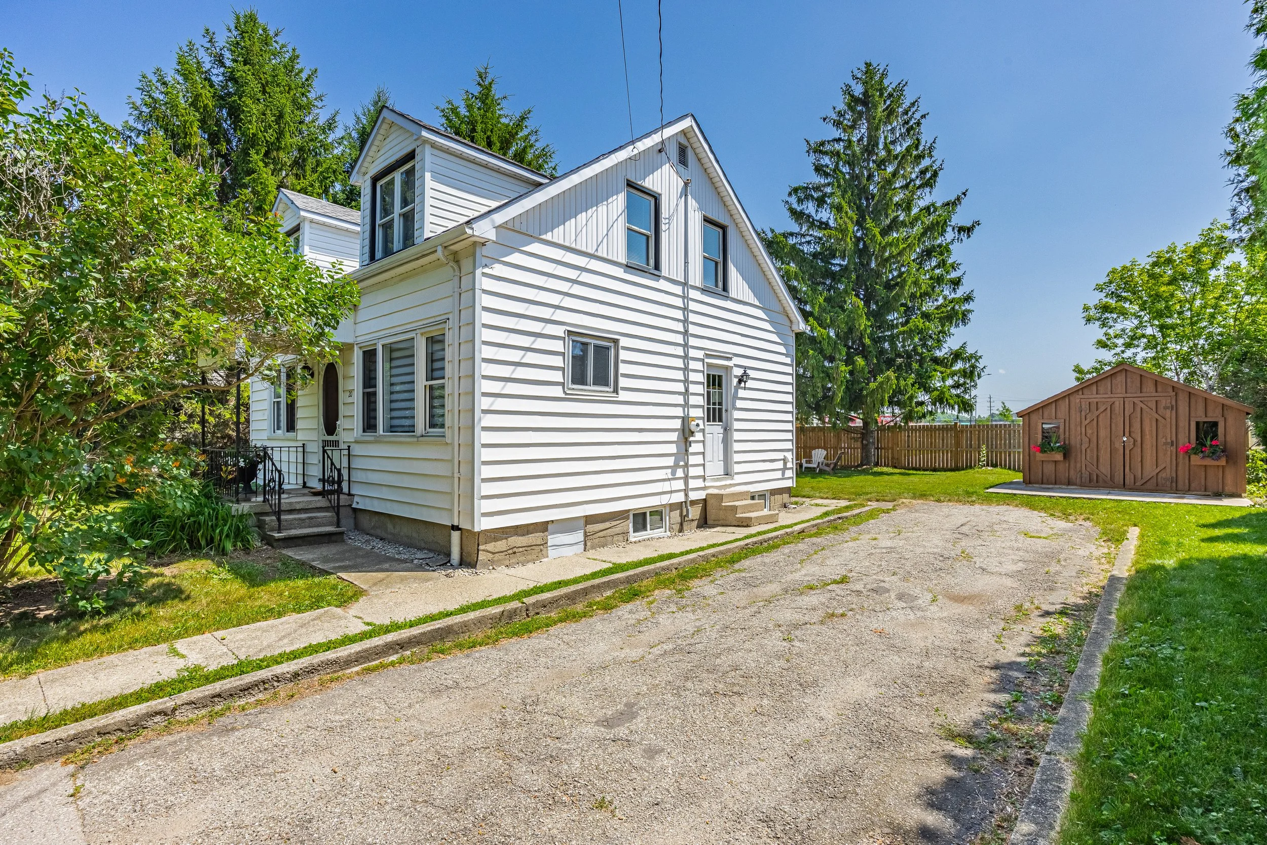 20 Gill Rd -35.jpg