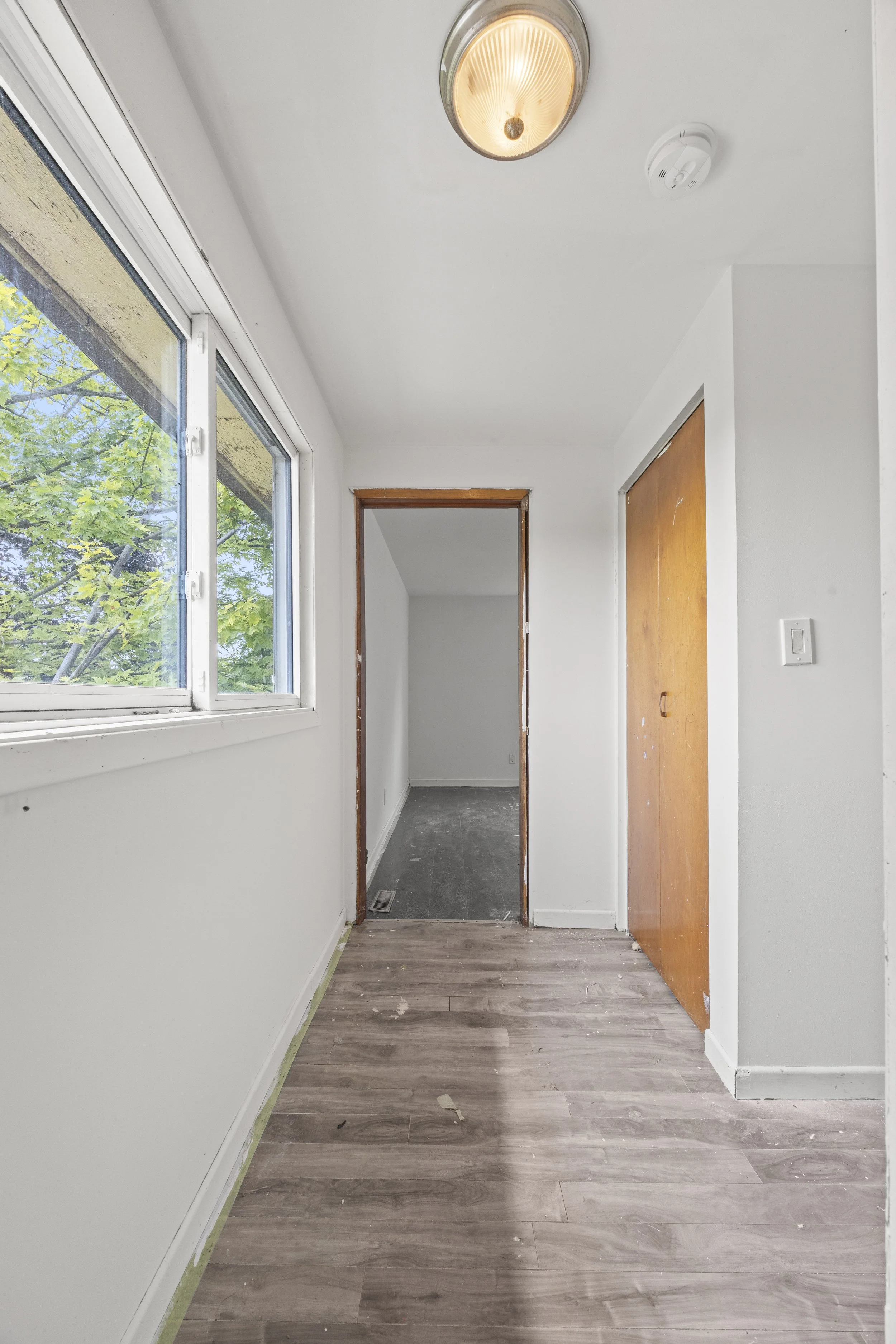 10207 Ivan Dr -19.JPG