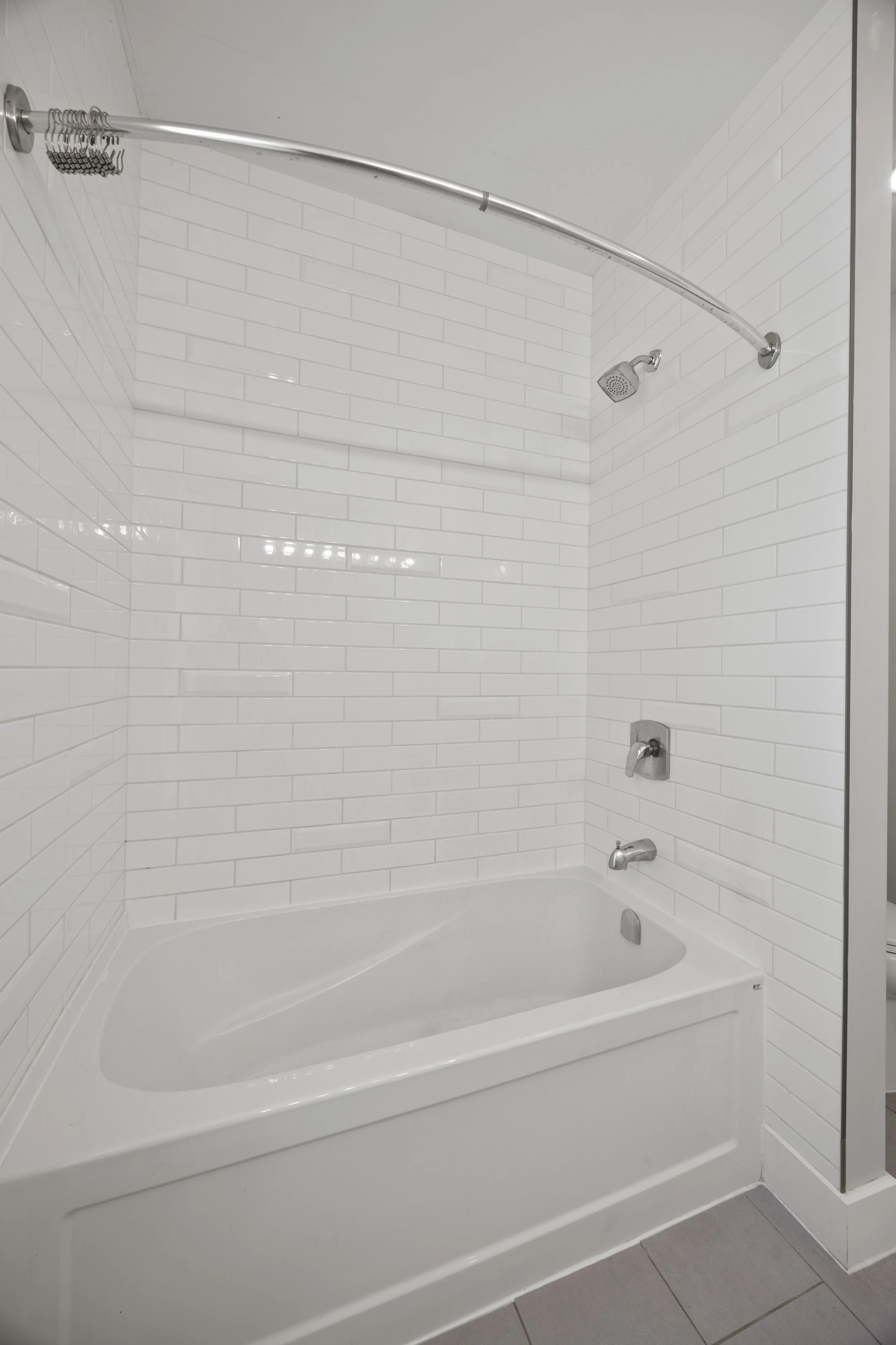 517 Princess Ave -25.JPG