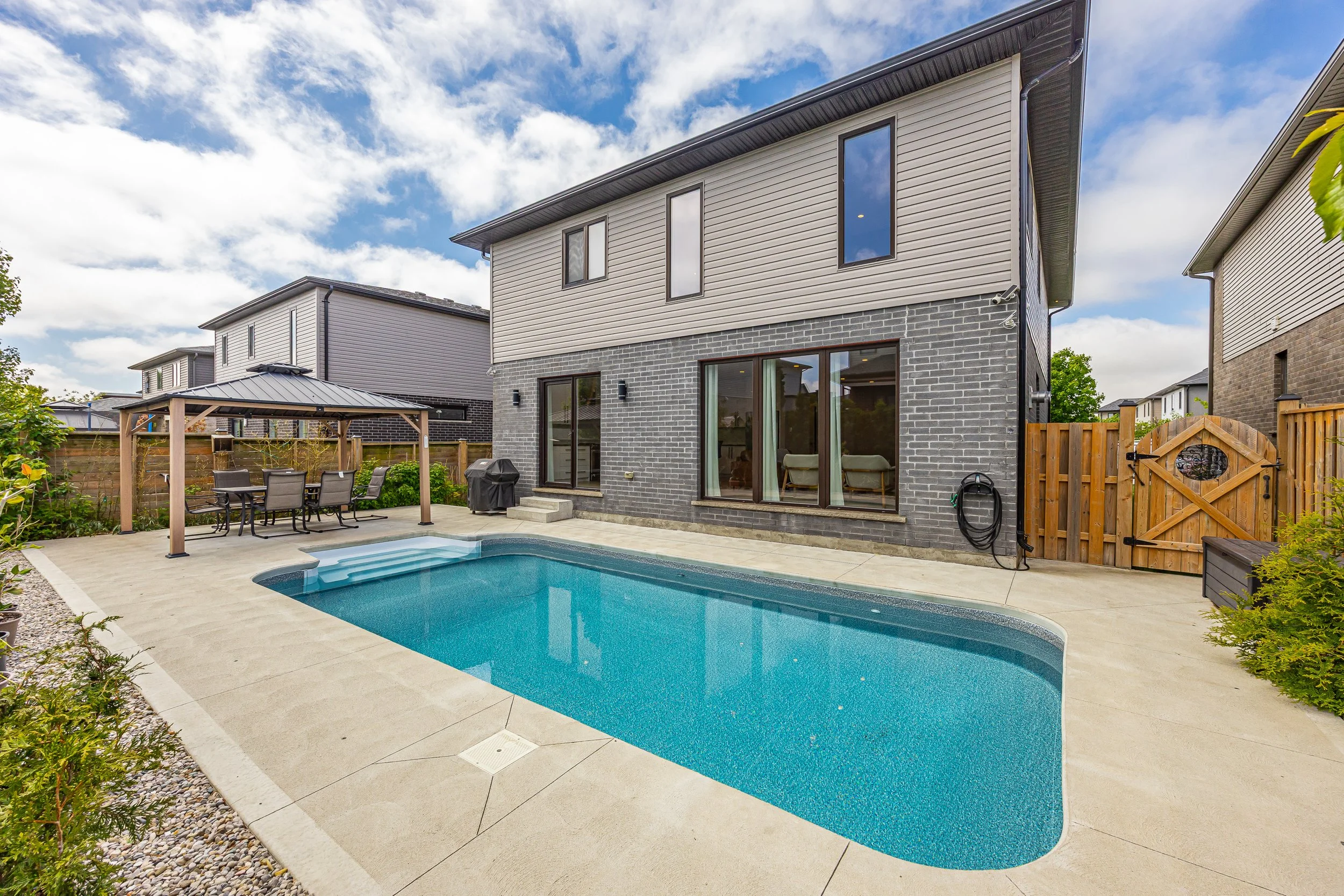 2190 Bakervilla St -41.jpg