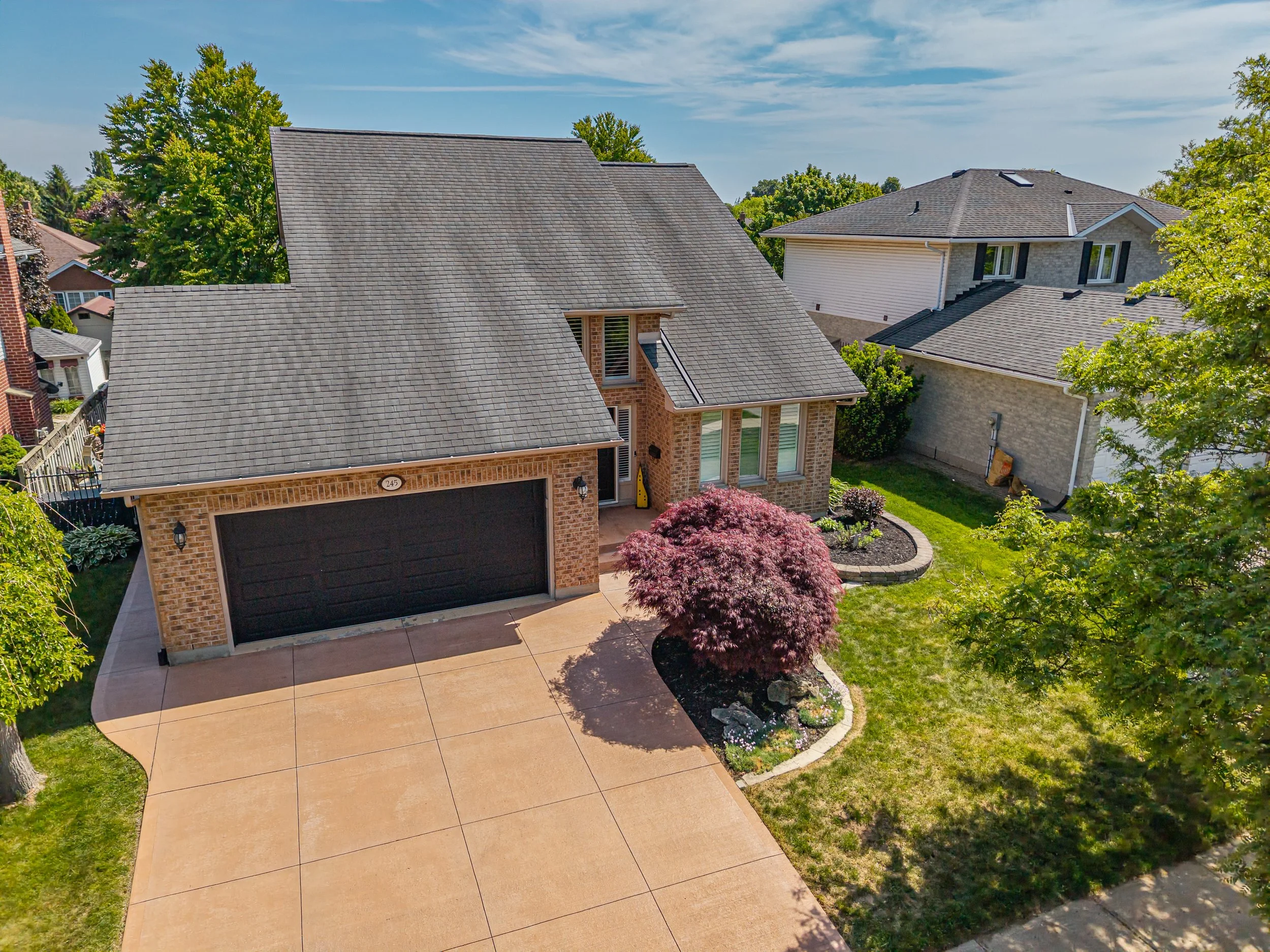 245 Ensign Cres -54.jpg