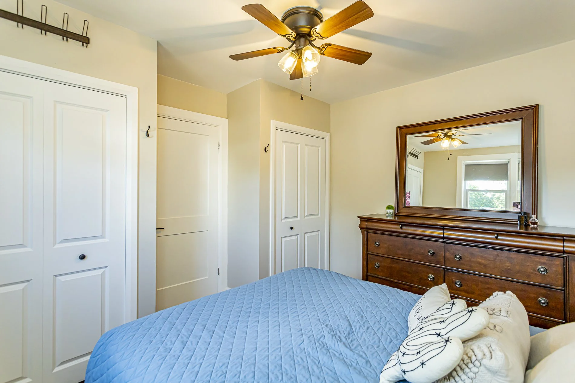 168 Ailsa Craig Main St_24.jpg
