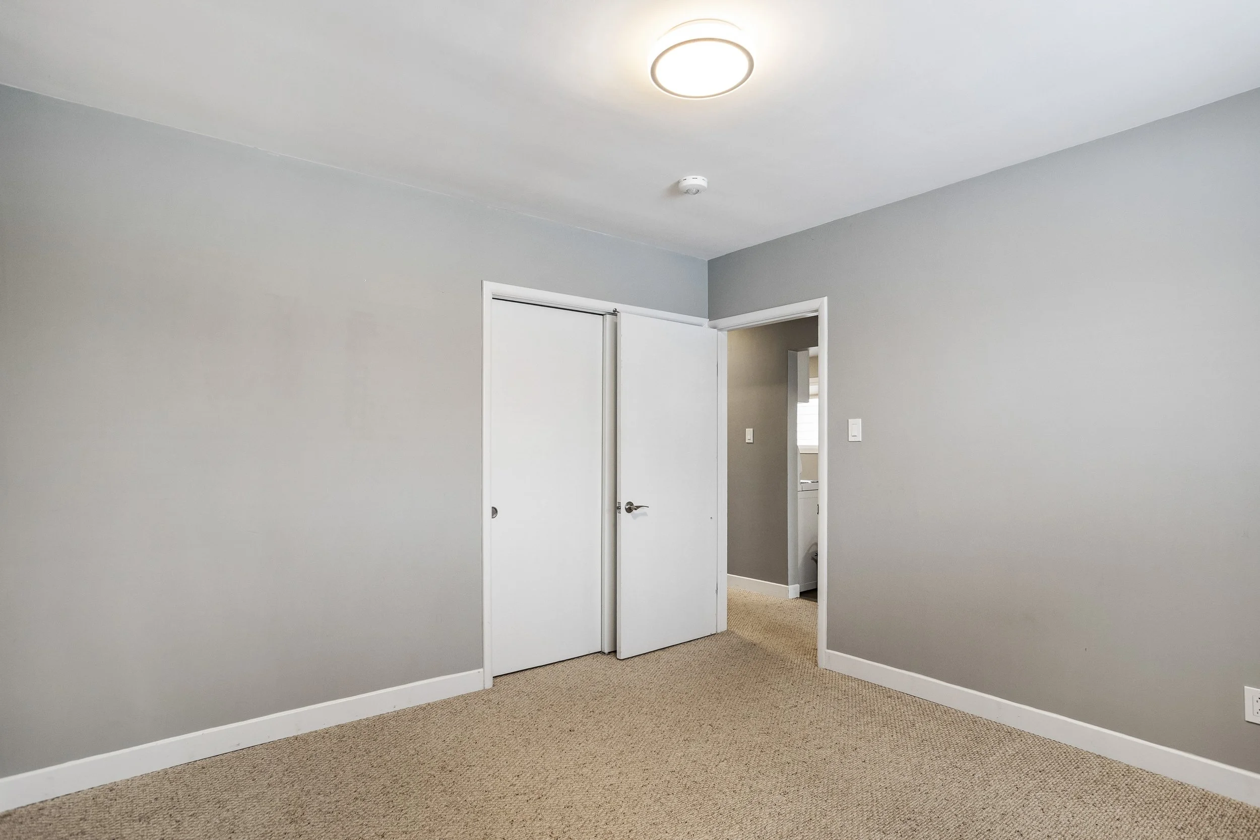 103 Main St S-17.jpg