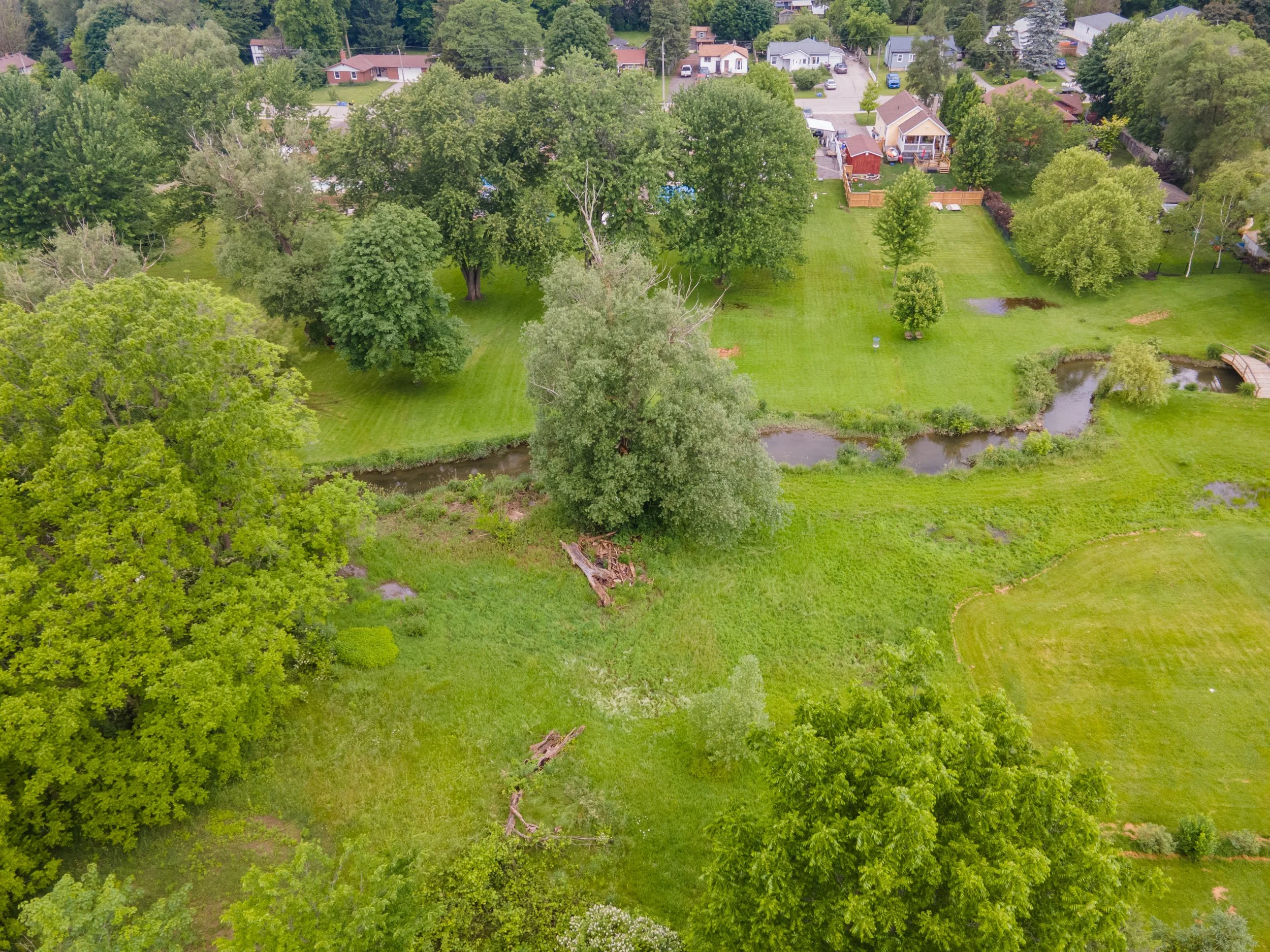 1871 Parkhurst Ave-39.jpg