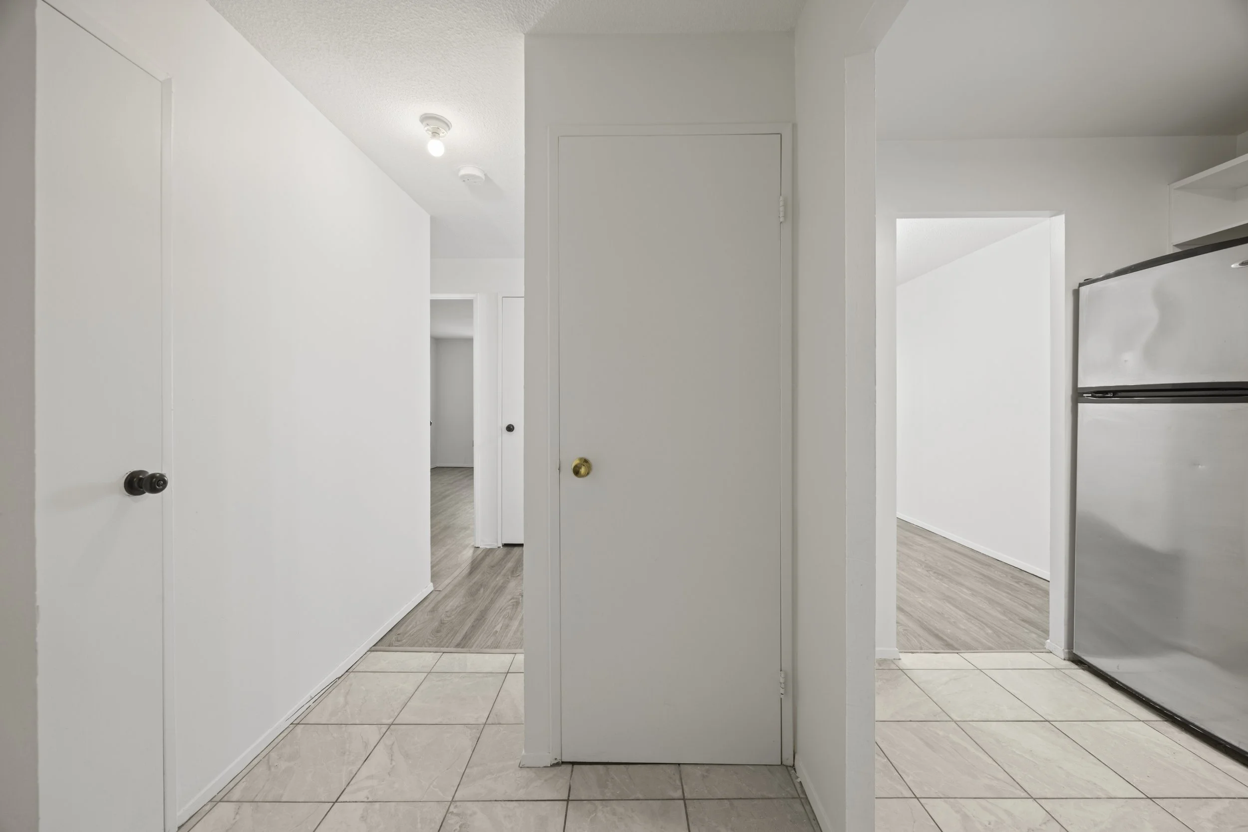 504-1104 Jalna Blvd -12.JPG